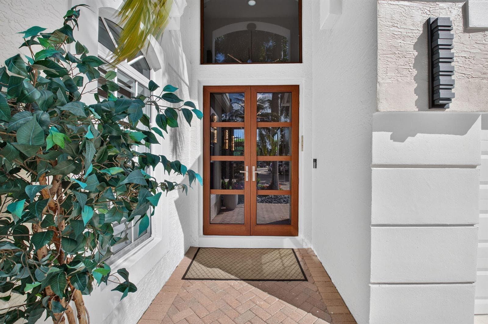 6531 Somerset Circle, Boca Raton FL 33496