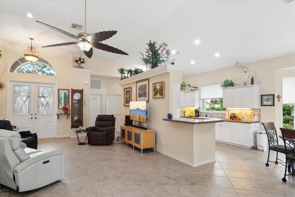 7223 MYSTIC Way, Port St. Lucie FL 34986