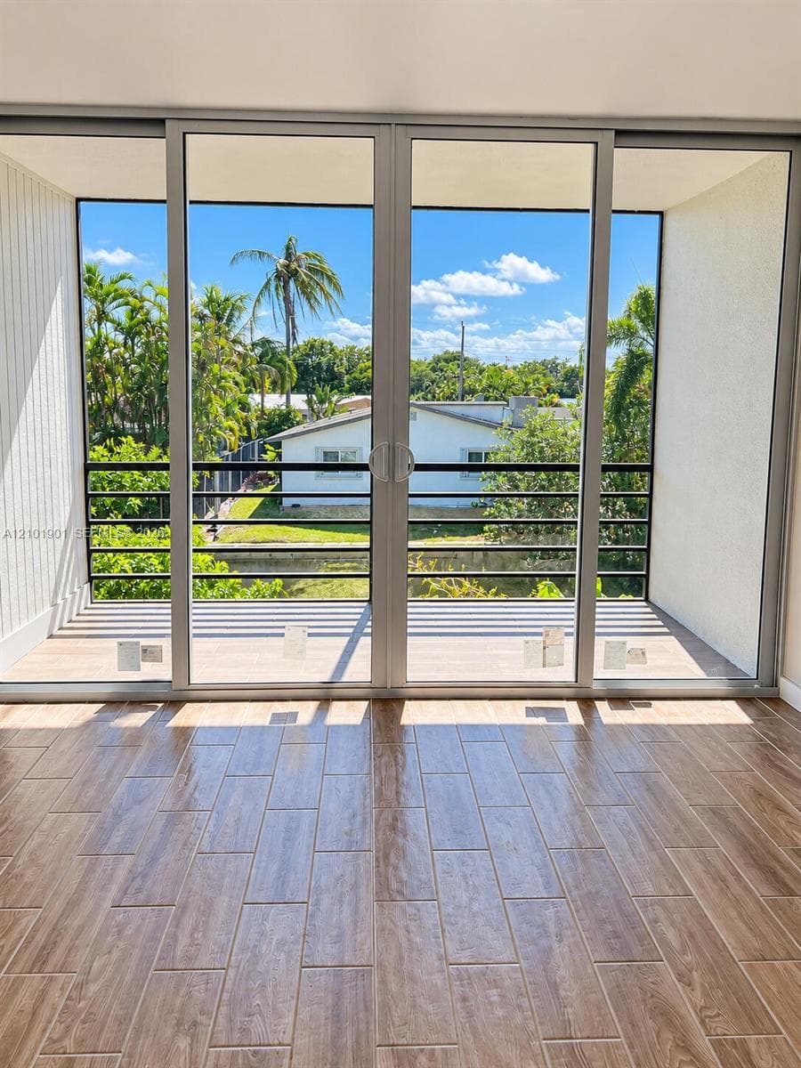 108 Royal Park Dr # 2H, Oakland Park FL 33309