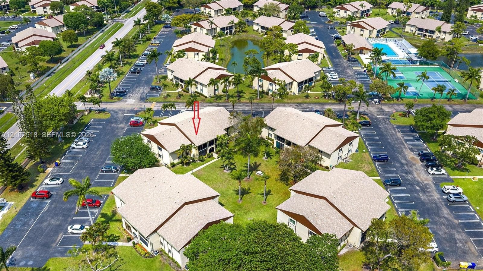 301 Pine Ridge Cir # 1, Green Acres FL 33463