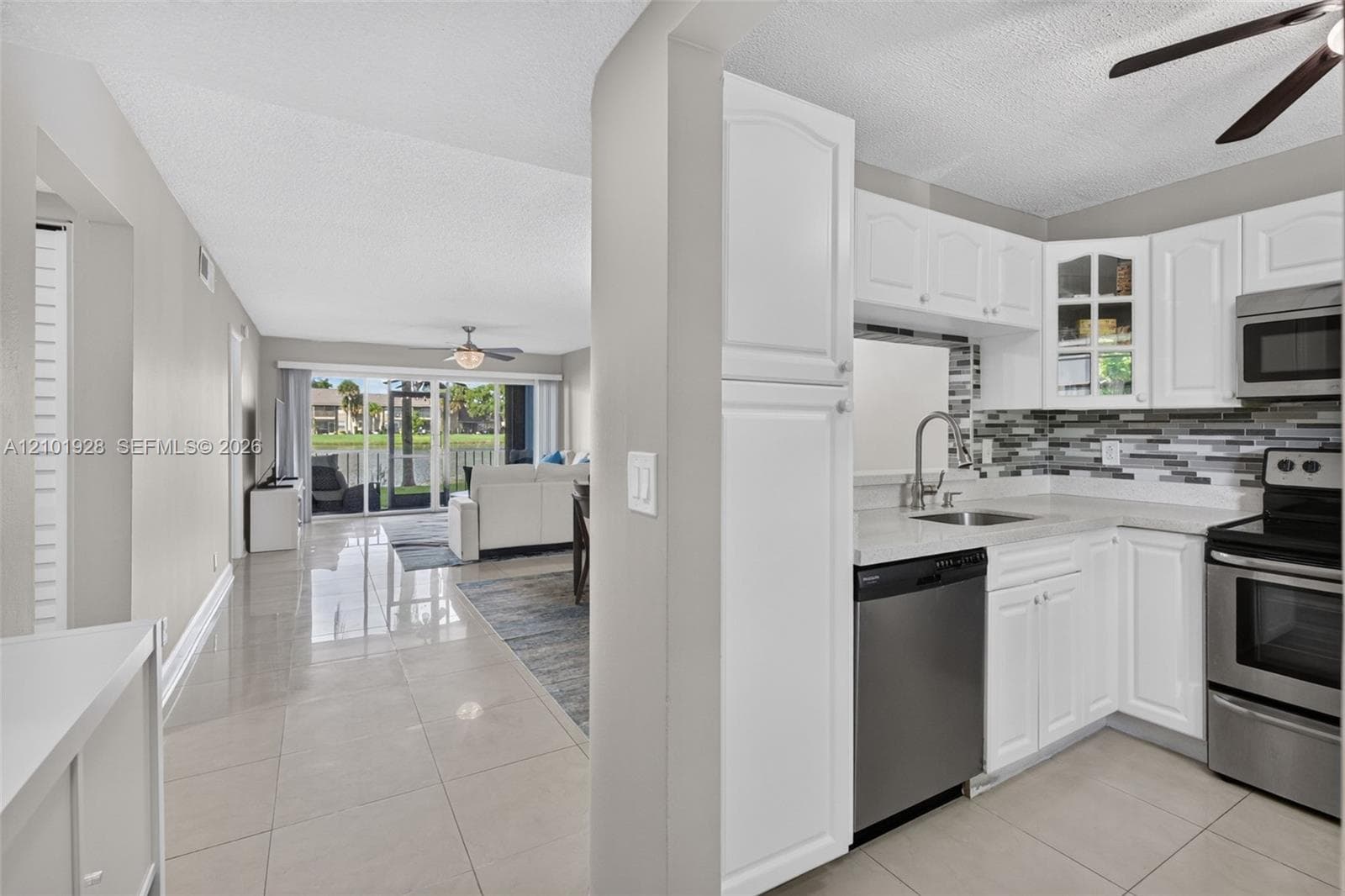 4025 N Nob Hill Rd # 107, Sunrise FL 33351