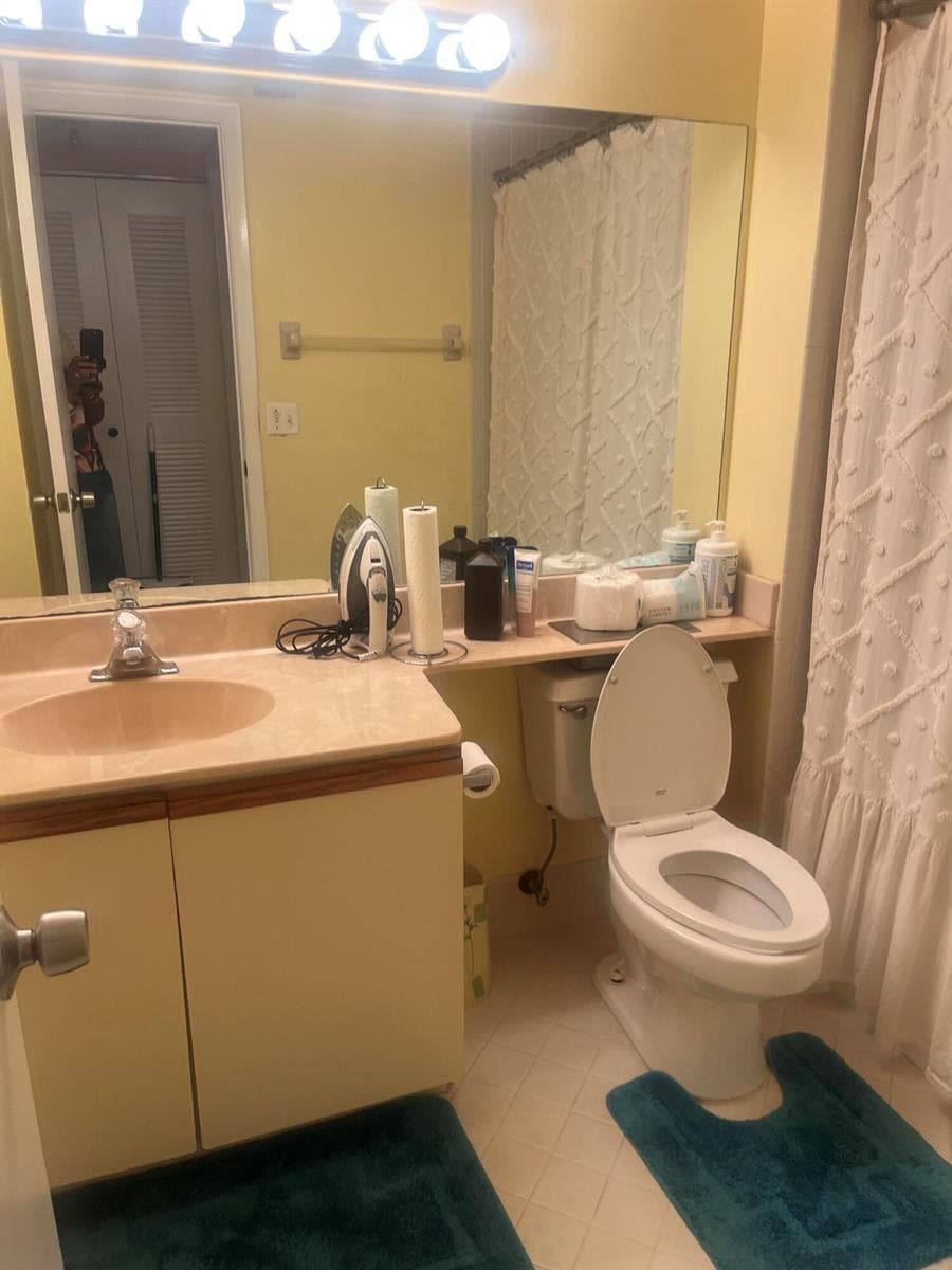 2907 CARAMBOLA Circle S # 204, Coconut Creek FL 33066
