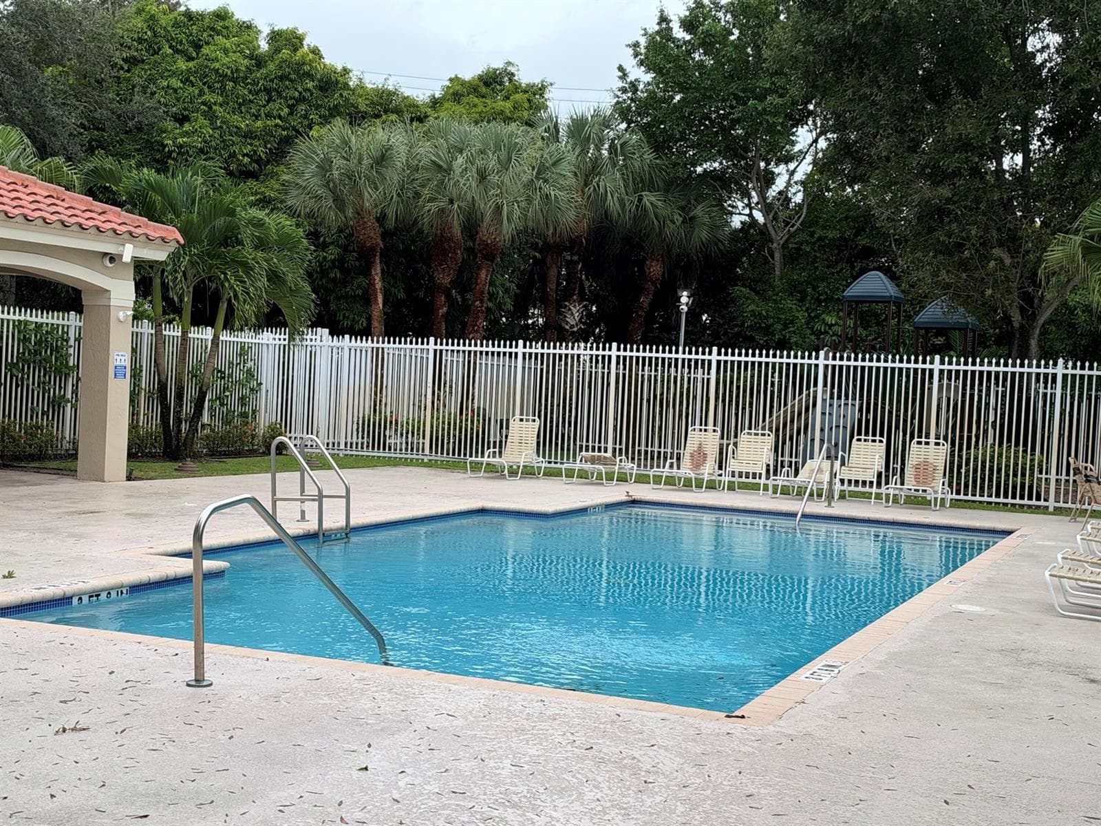 804 Summit Lake Drive, West Palm Beach FL 33406
