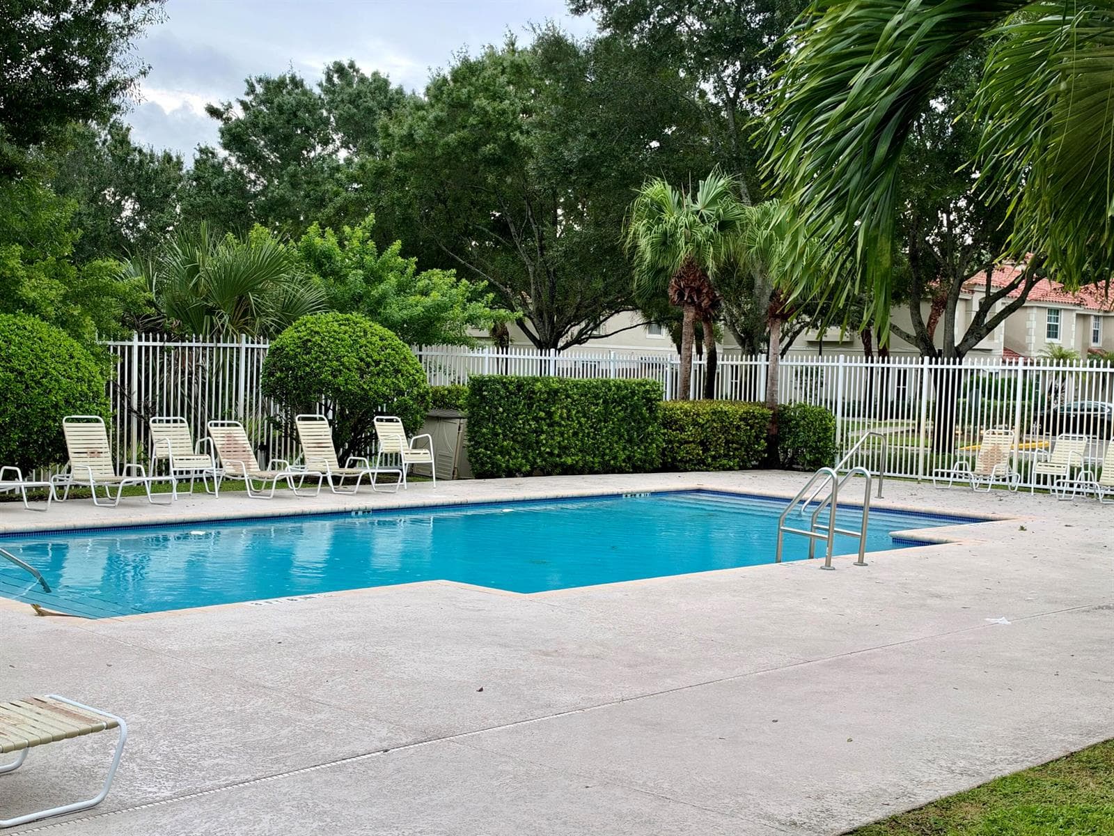 804 Summit Lake Drive, West Palm Beach FL 33406