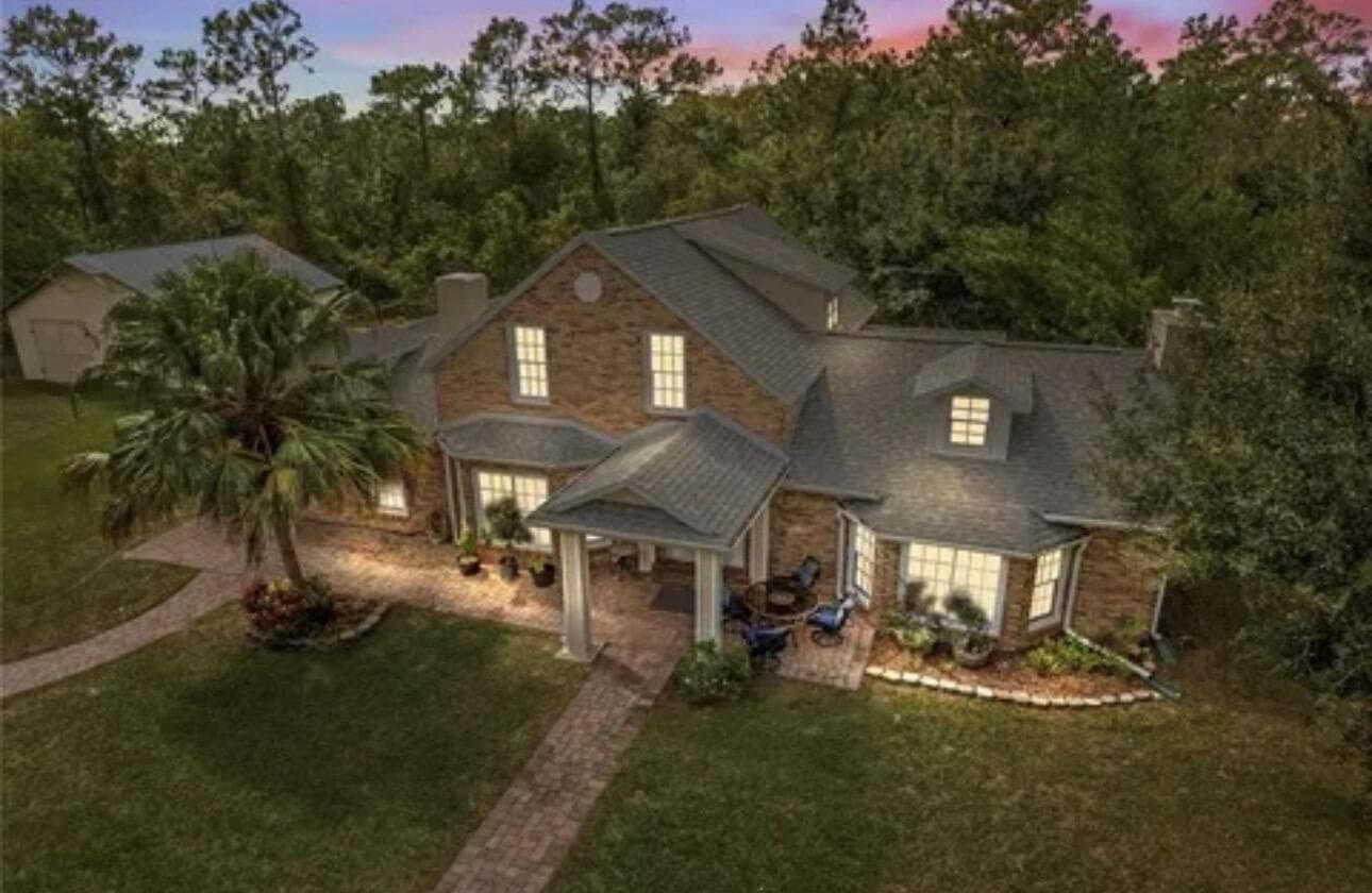 4240 LAKE GENTRY Road, FL 34772