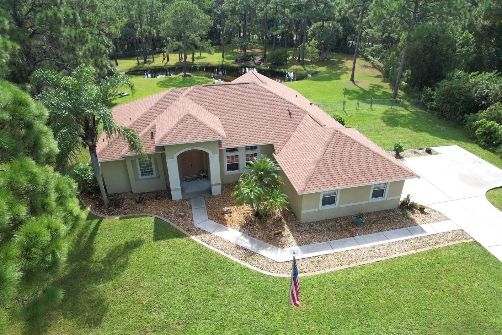 4572 Hunters Run Circle, Grant Valkaria FL 32949