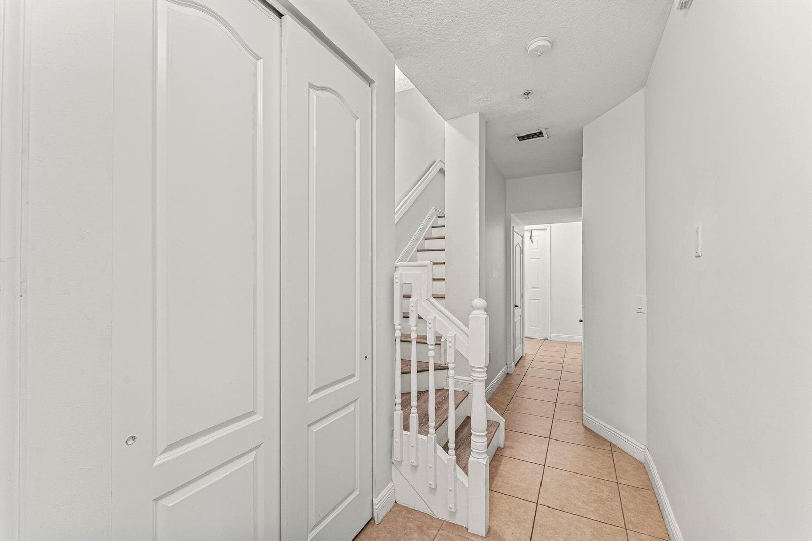 673 NW 38th Circle, Boca Raton FL 33431