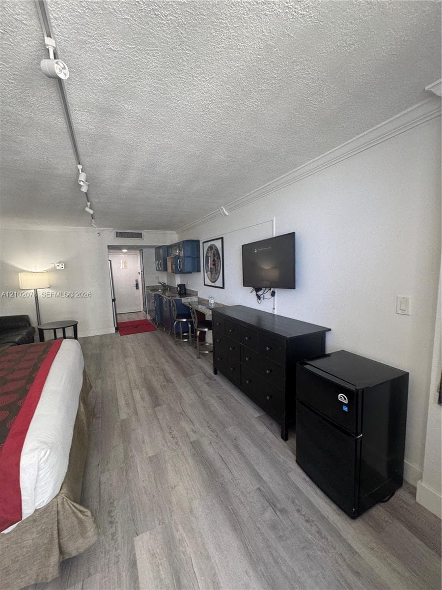 19201 Collins Ave # 918, Sunny Isles Beach FL 33160