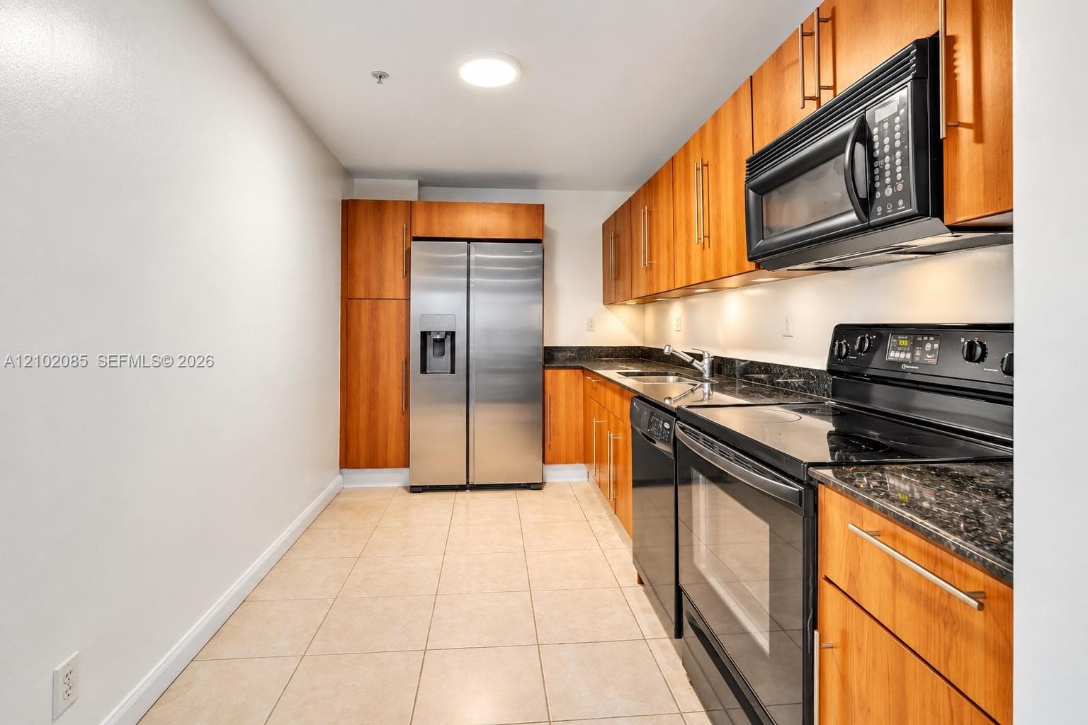 3000 S Ocean Dr # 1208, Hollywood FL 33019