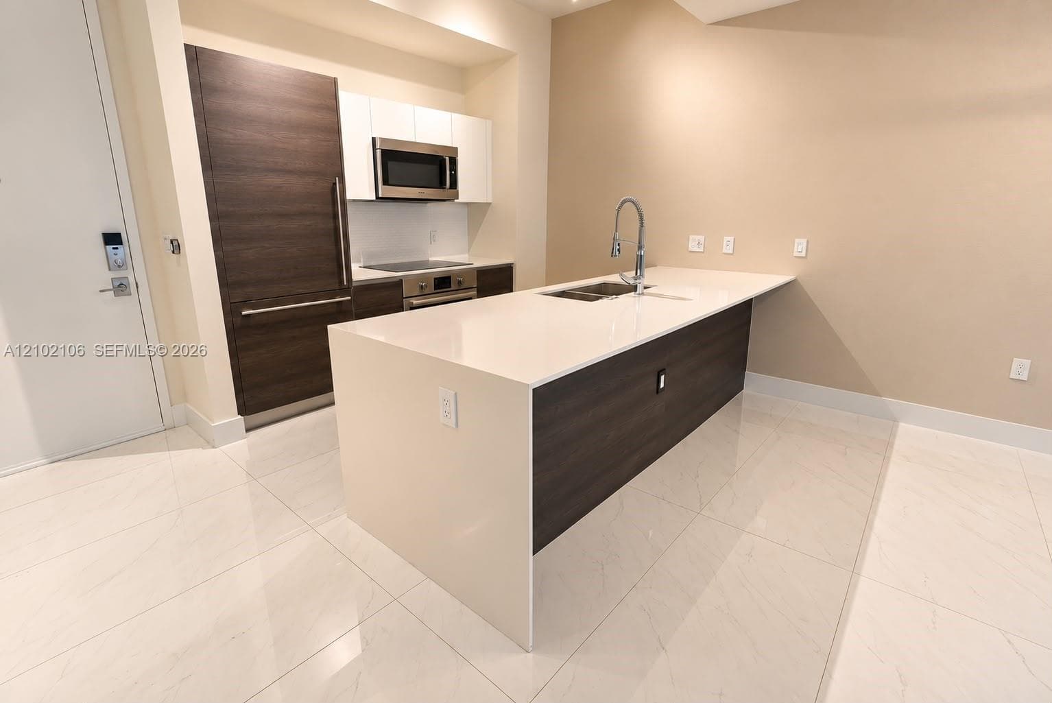 301 Altara Ave # 403, Coral Gables FL 33146