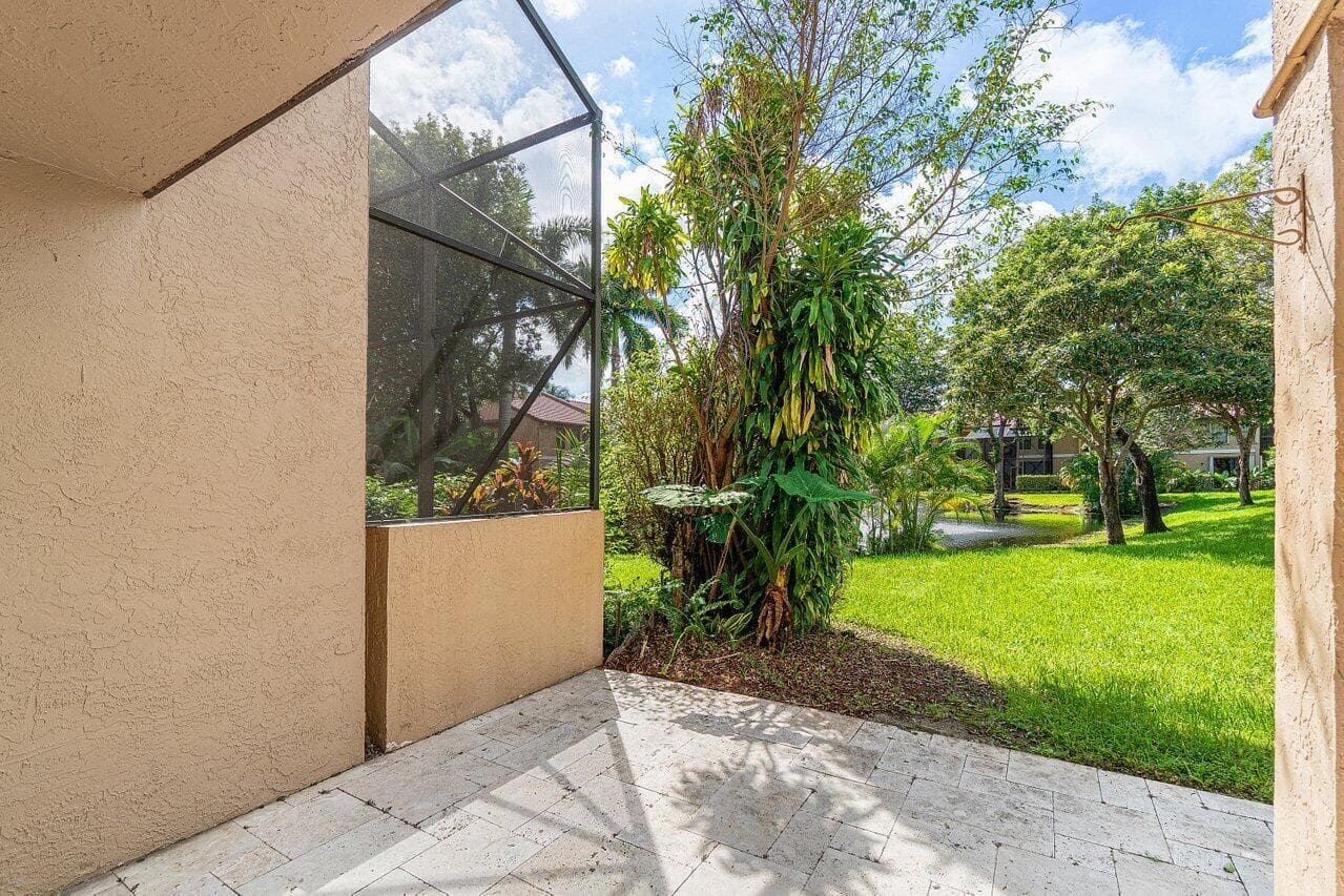 22068 Las Brisas Circle, Boca Raton FL 33433