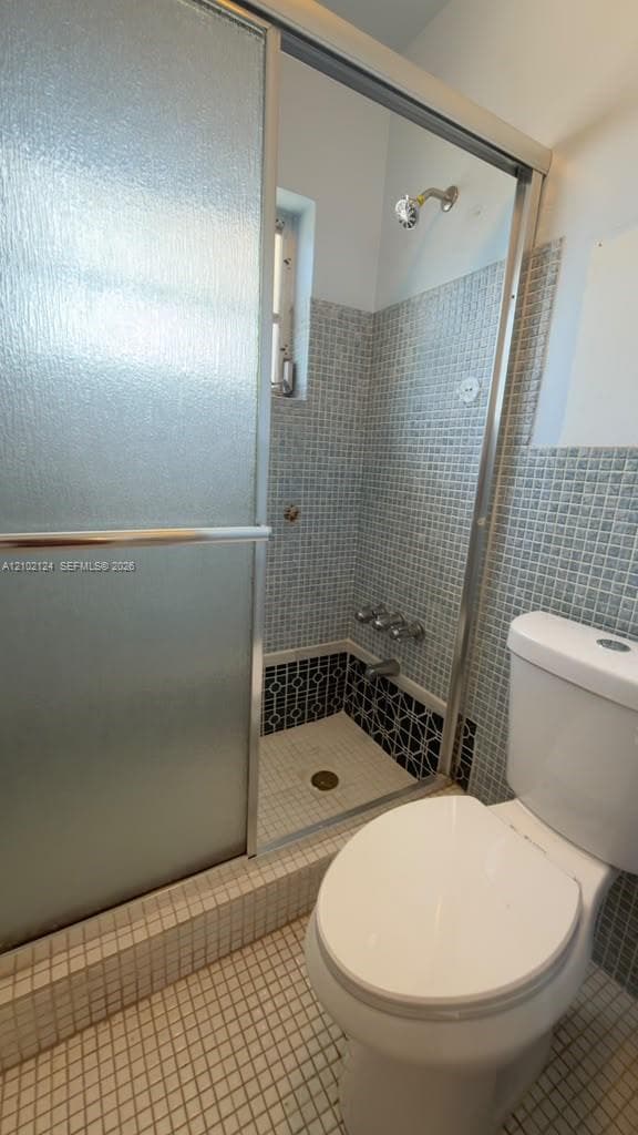 141 NE 10th Ave # 24C, Hallandale Beach FL 33009