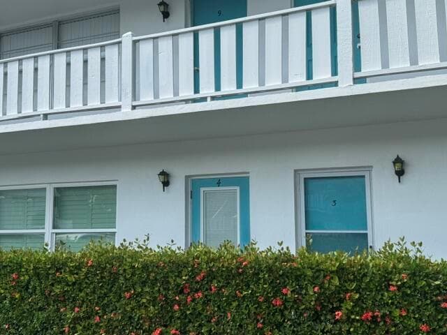 2929 SE OCEAN Boulevard # 4, Stuart FL 34996