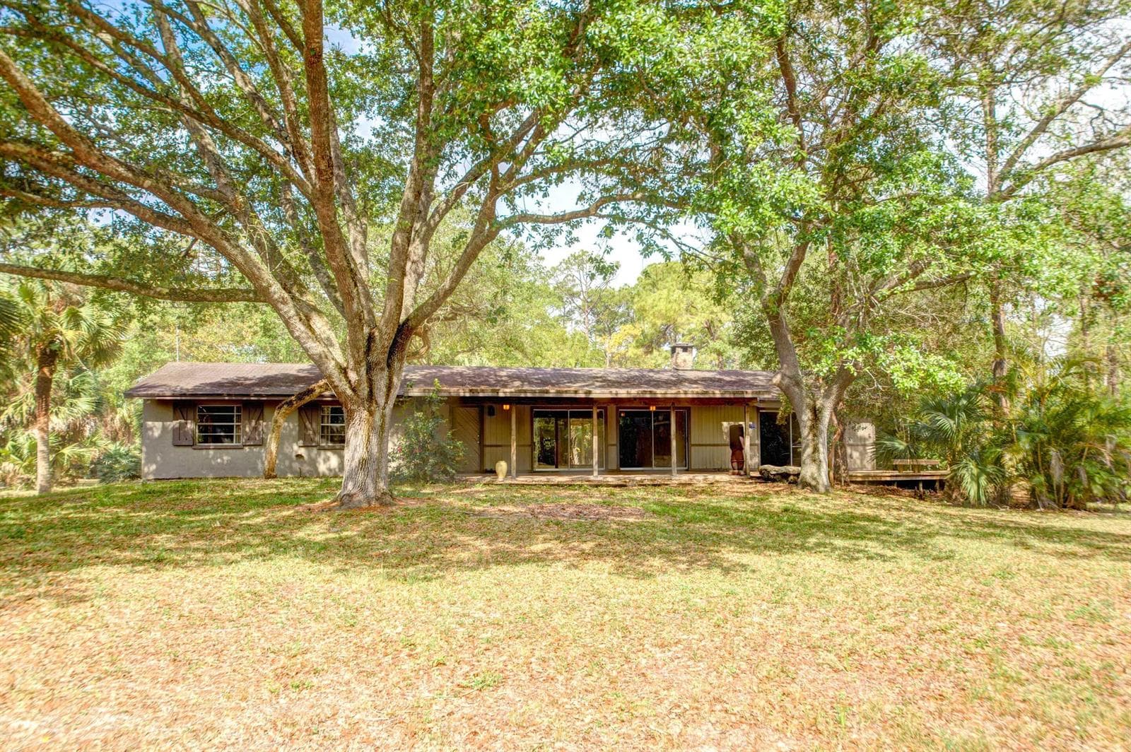 2833 F Road, FL 33470