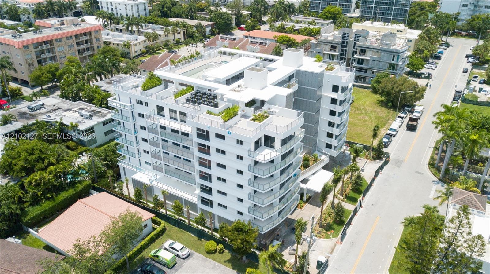 1100 100th St # 302, Bay Harbor Islands FL 33154