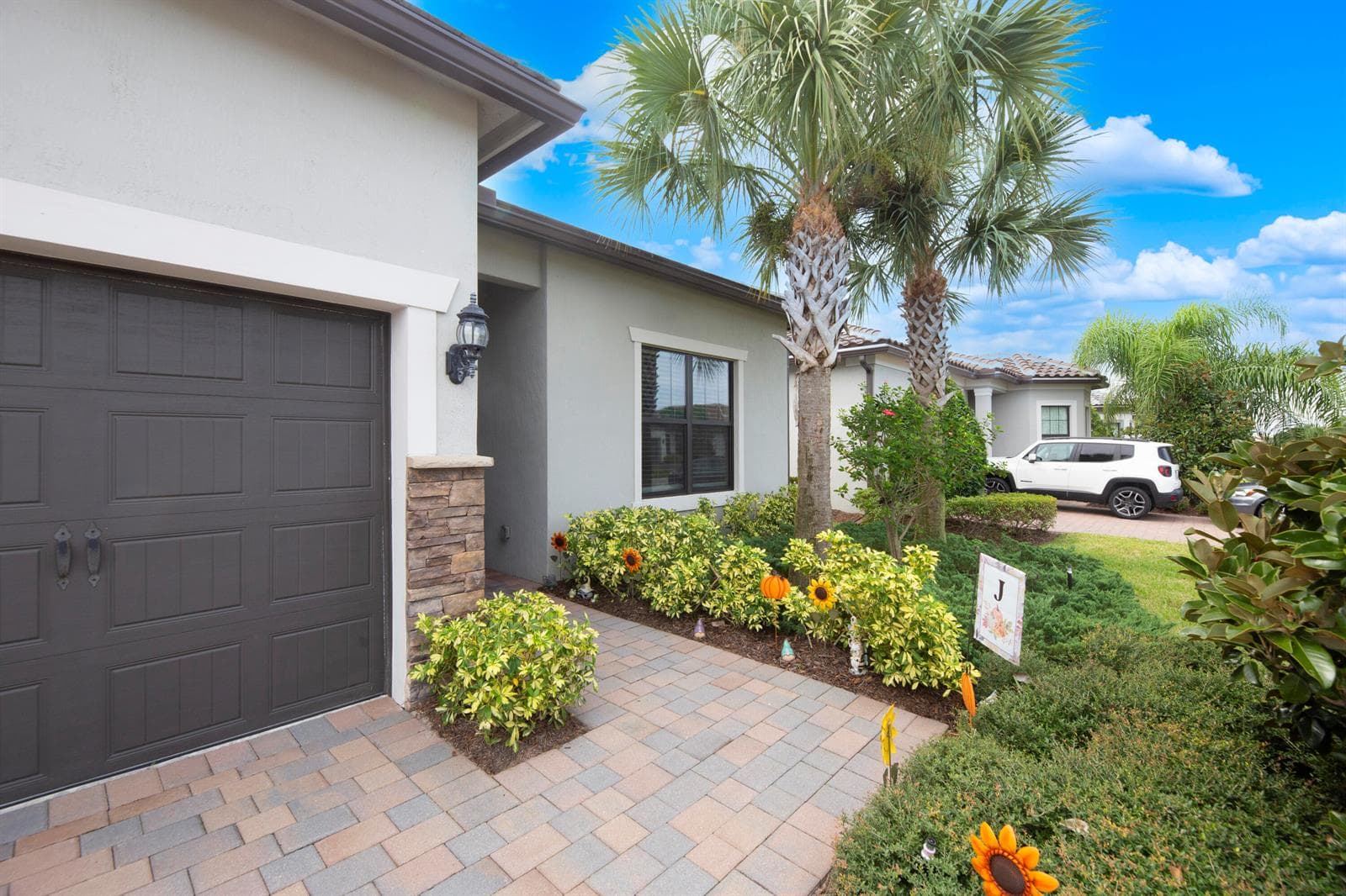 652 SE BOBOLI Way, Port St. Lucie FL 34984