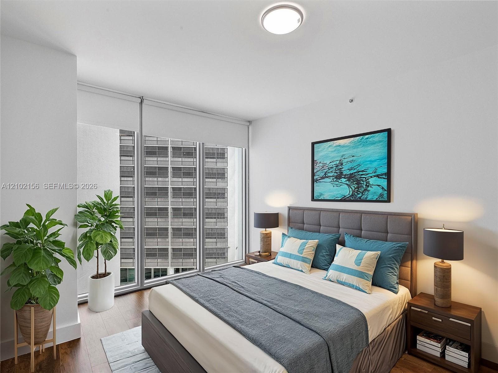 888 Biscayne Blvd # 612, Miami FL 33132