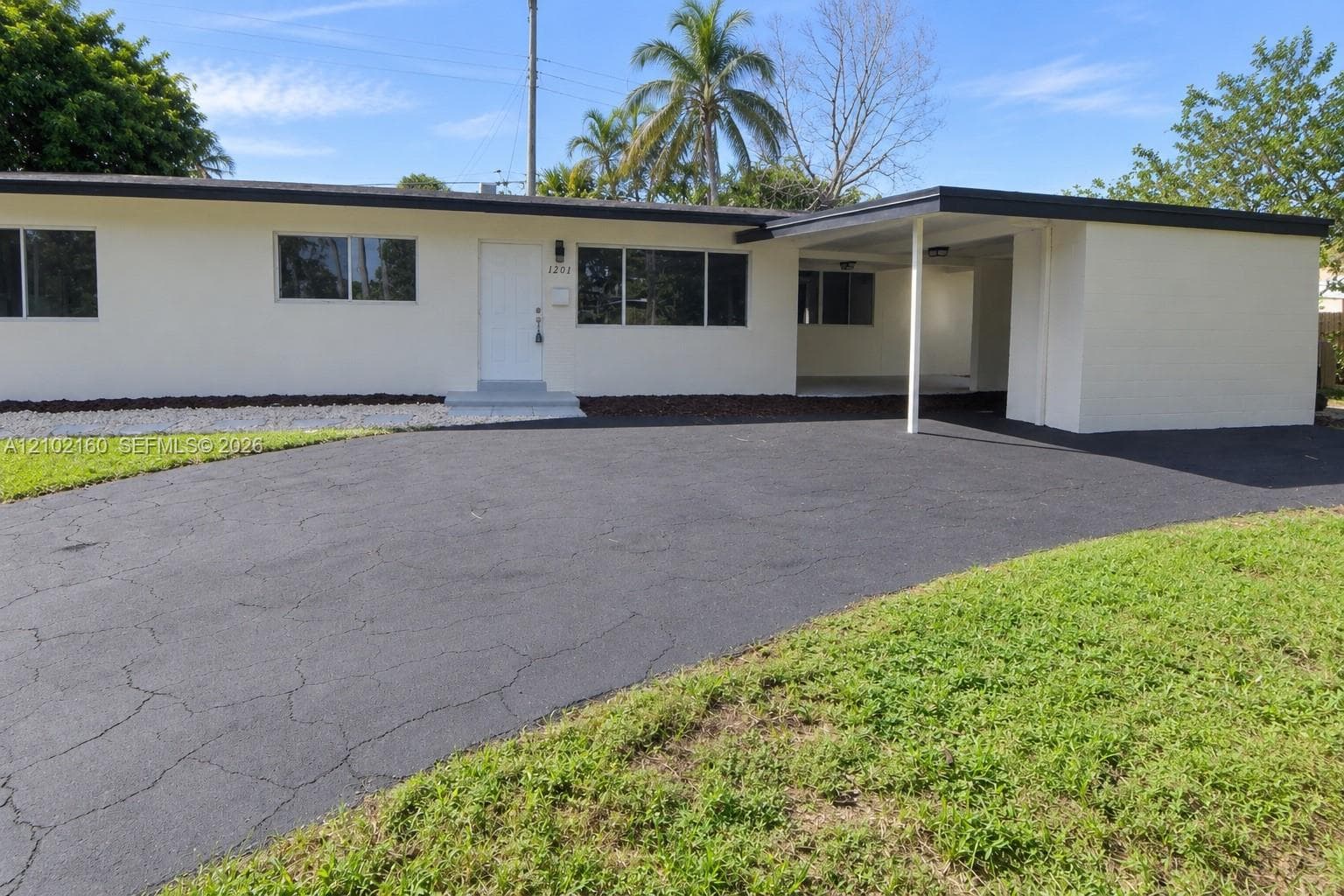 1201 NE 26th Ter, Pompano Beach FL 33062
