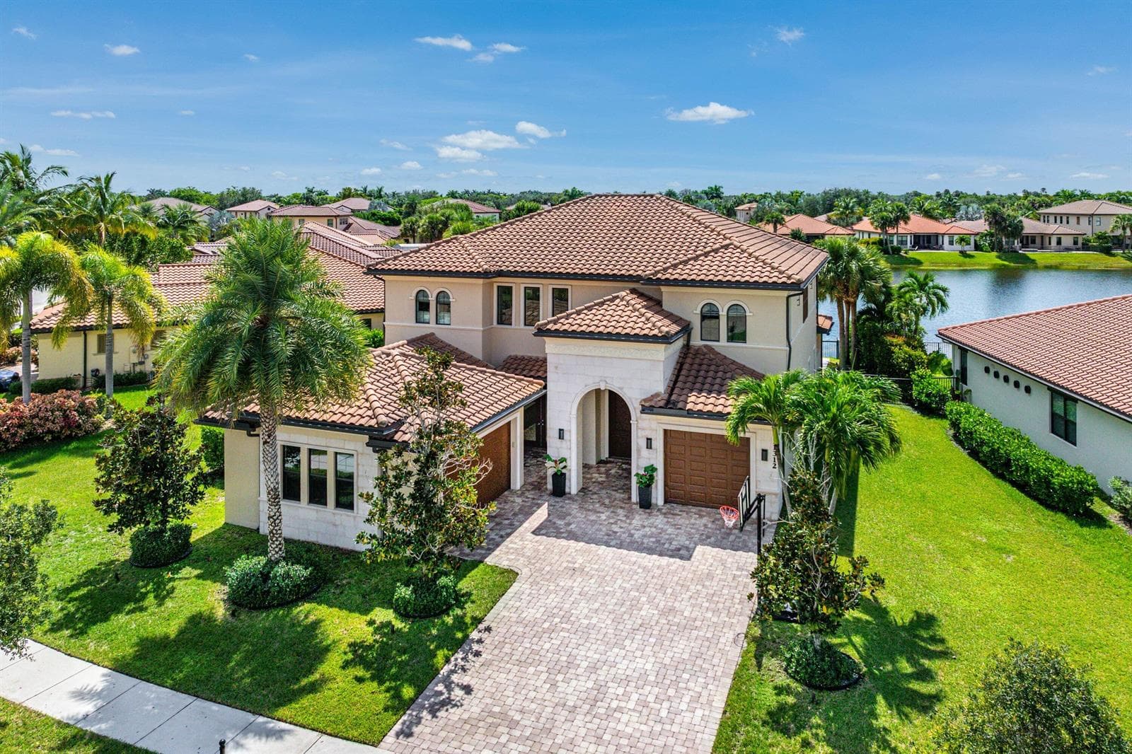 11312 NW 81st Place, Parkland FL 33076