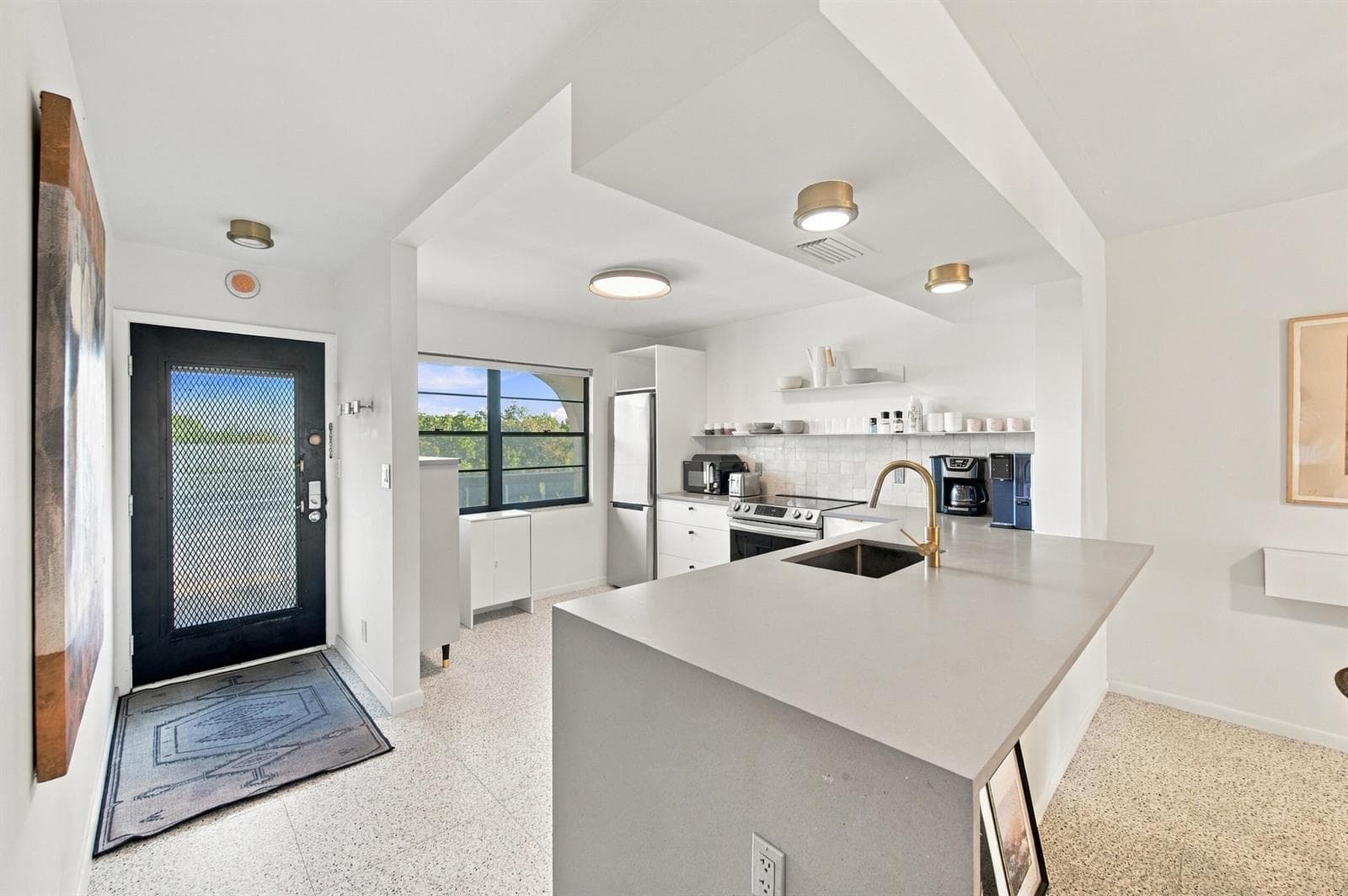 2305 LUCAYA Lane # E4, Coconut Creek FL 33066