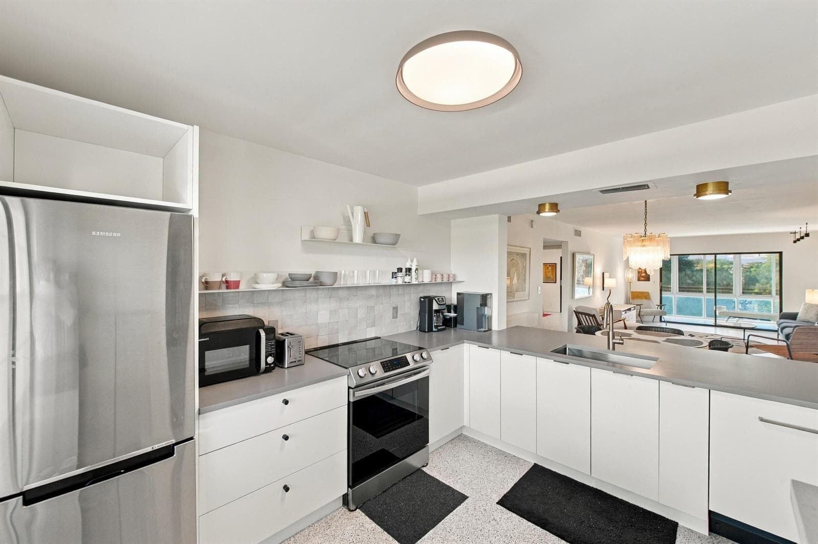 2305 LUCAYA Lane # E4, Coconut Creek FL 33066