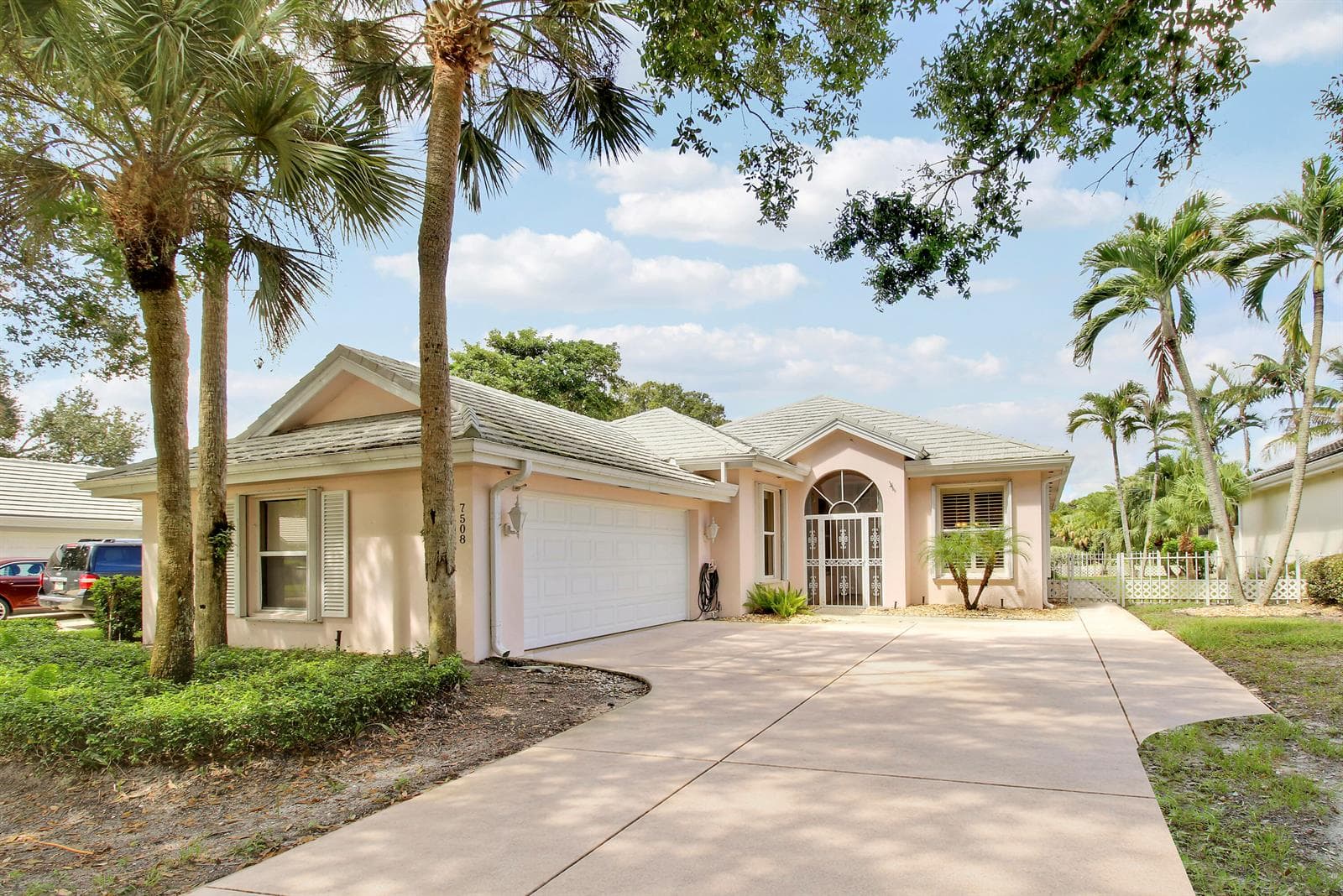 7508 SE Autumn Lane, Hobe Sound FL 33455