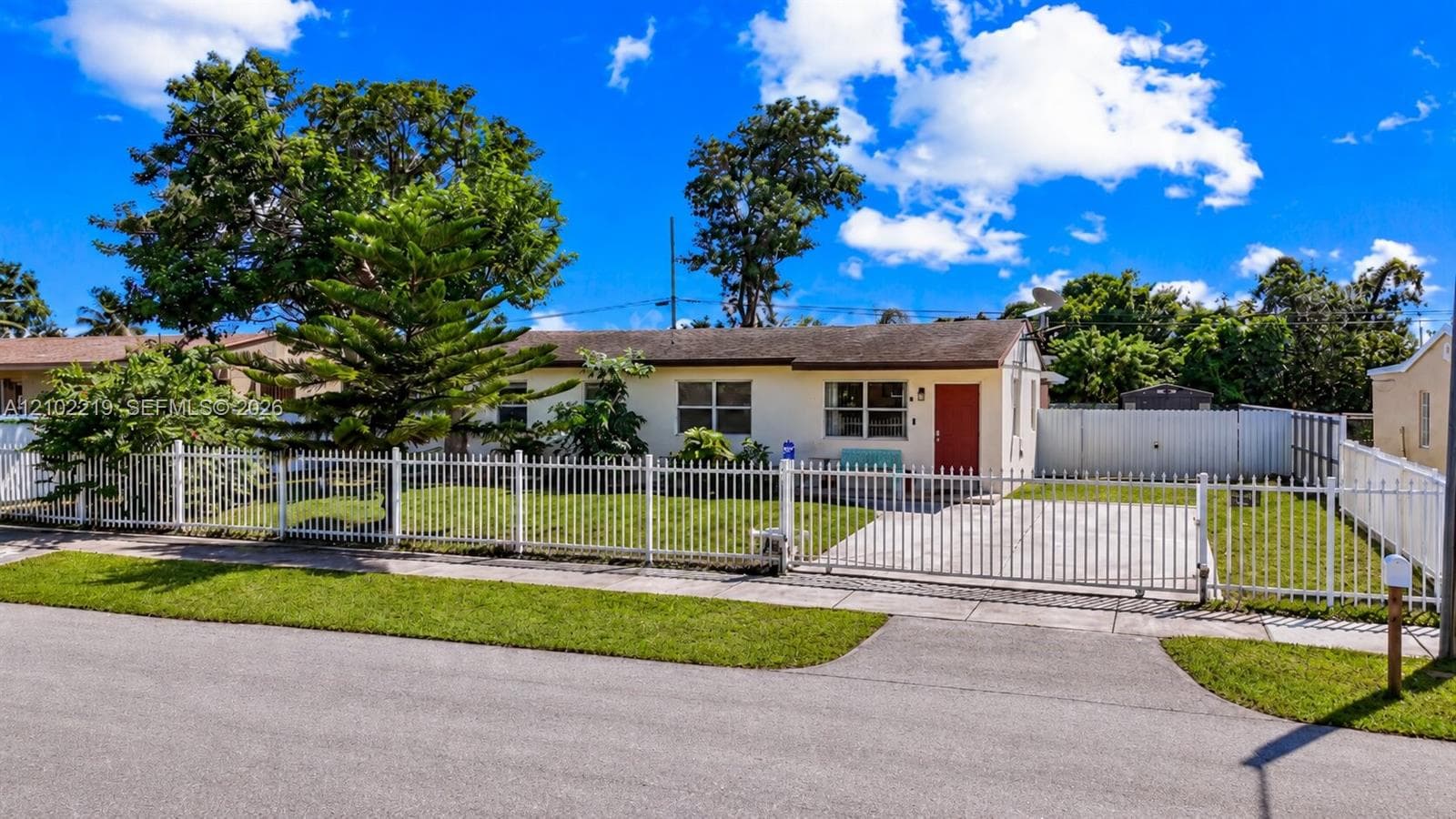 3010 NW 158th St, Miami Gardens FL 33054