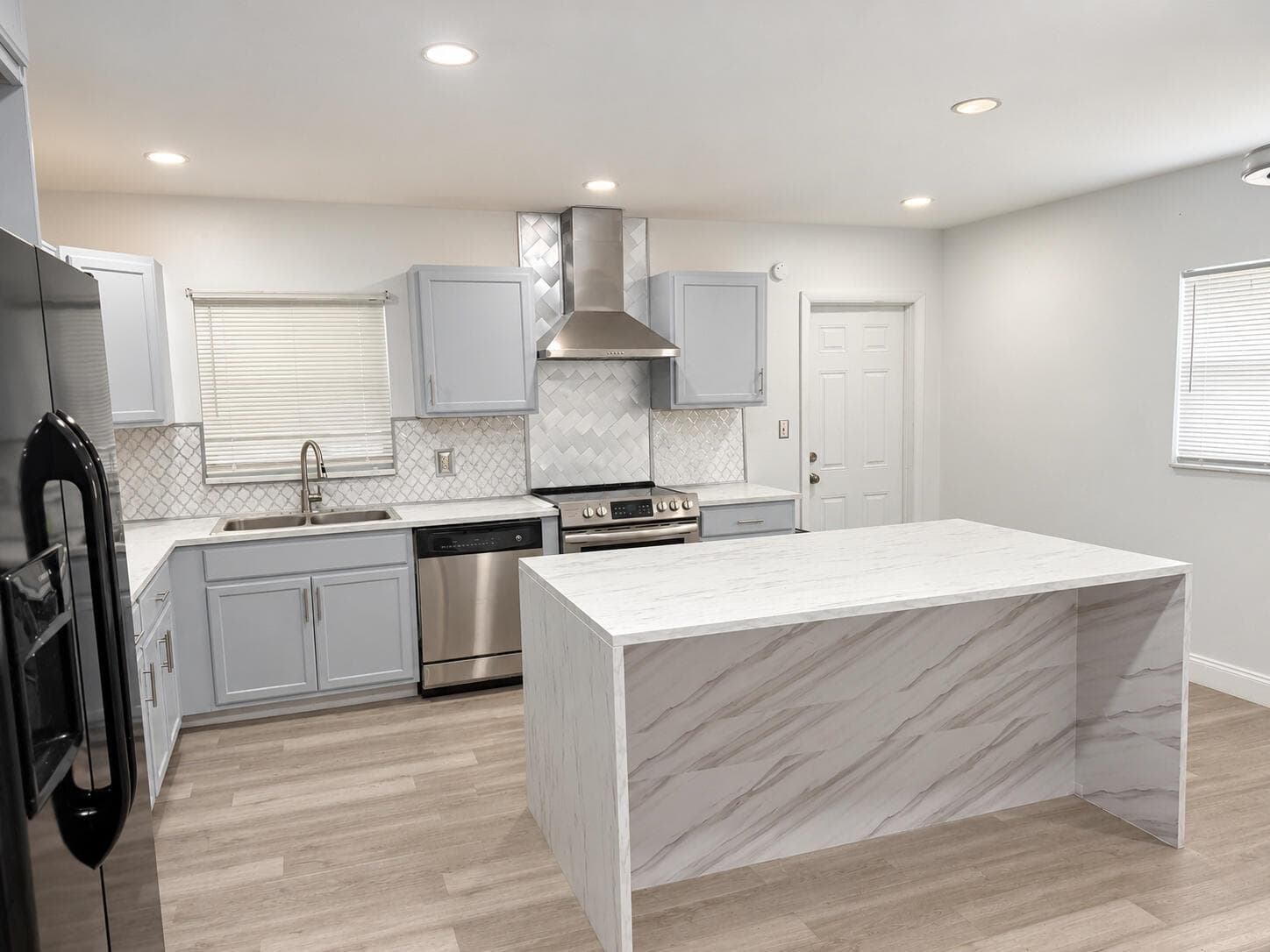 925 NW 121st Street, North Miami FL 33168