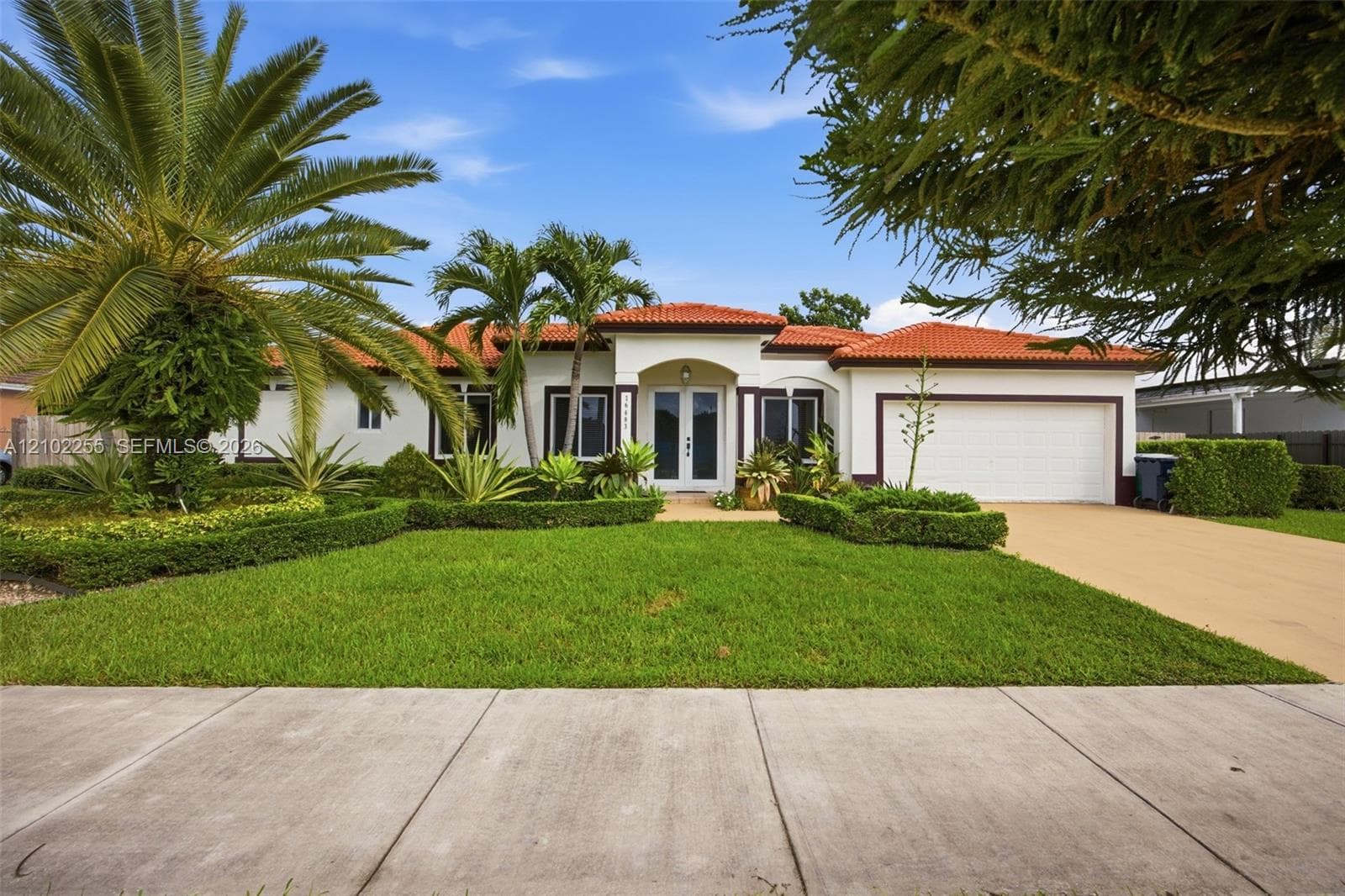 16483 SW 282nd St, Homestead FL 33033
