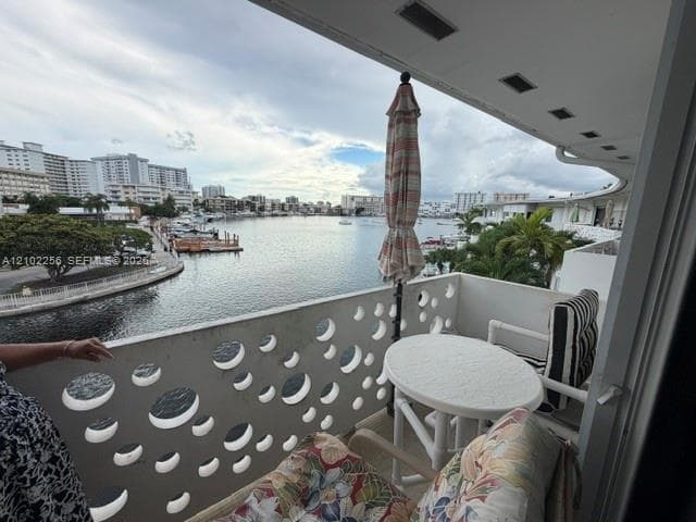 2500 Diana Dr # 308, Hallandale Beach FL 33009