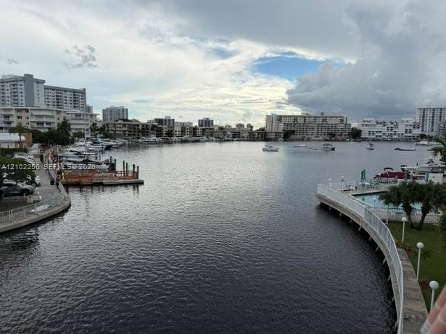 2500 Diana Dr # 308, Hallandale Beach FL 33009