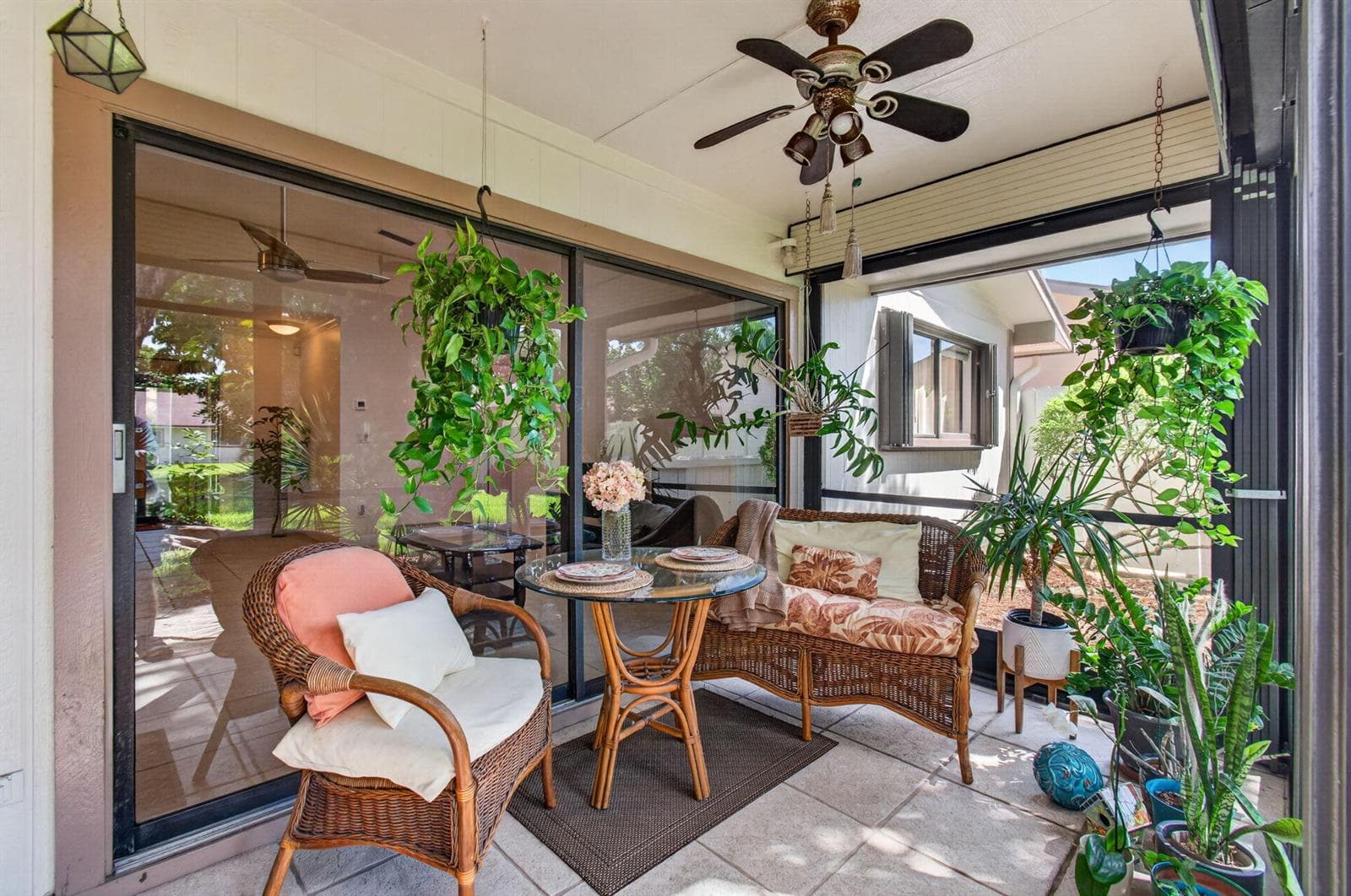 4 Fawlkland Circle, Boynton Beach FL 33426