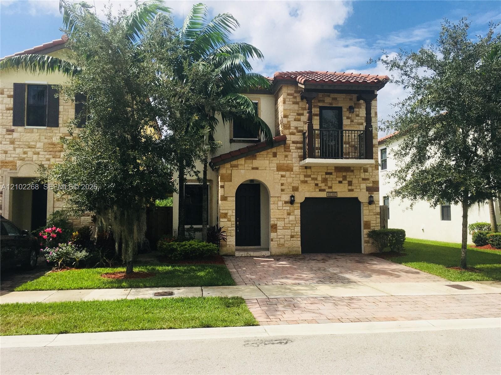 10310 NW 70th Ter, Doral FL 33178