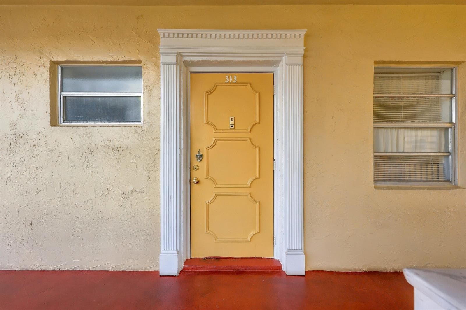 3940 NW 42ND Avenue # 313, Lauderdale Lakes FL 33319