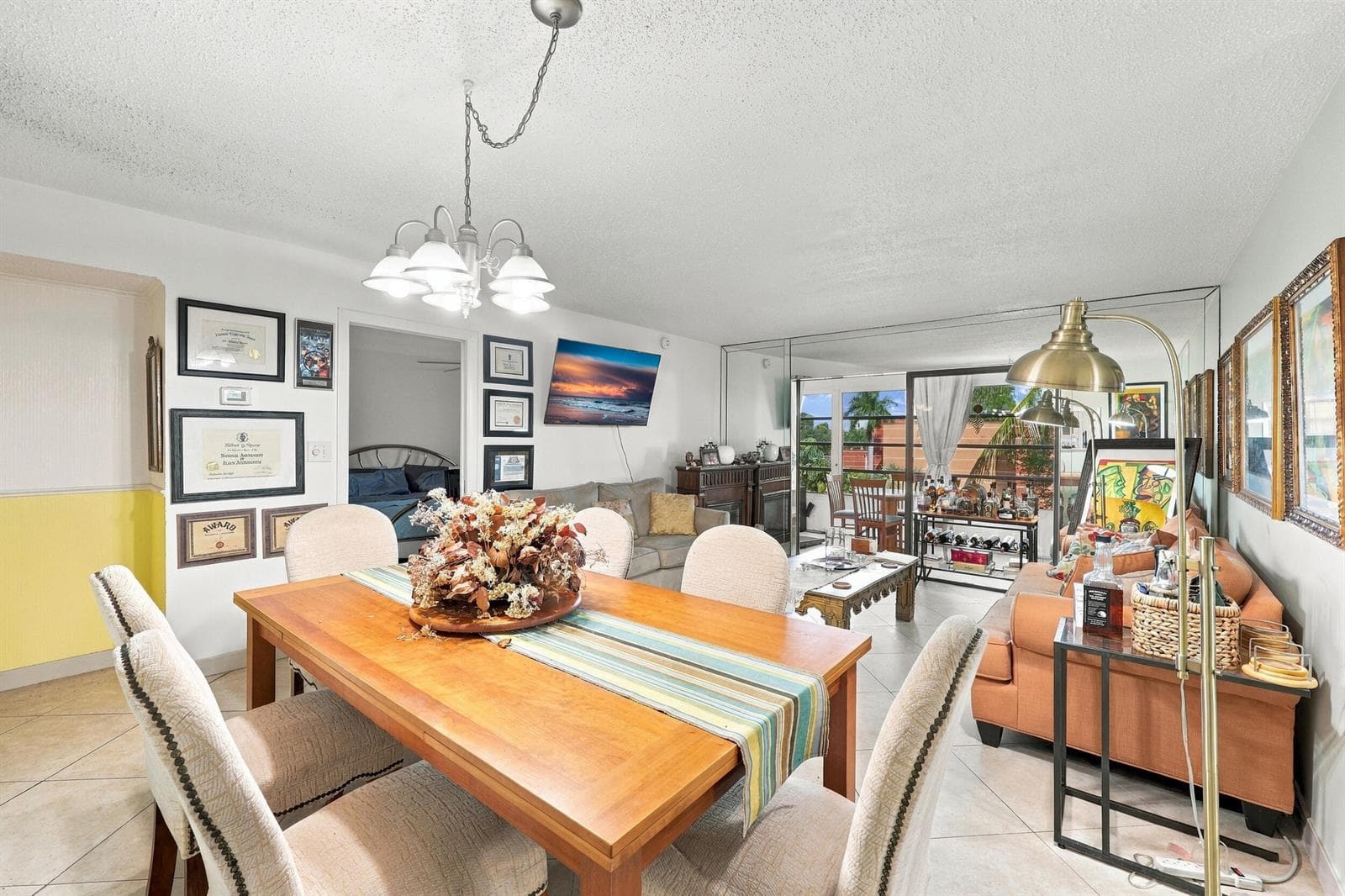 3940 NW 42ND Avenue # 313, Lauderdale Lakes FL 33319