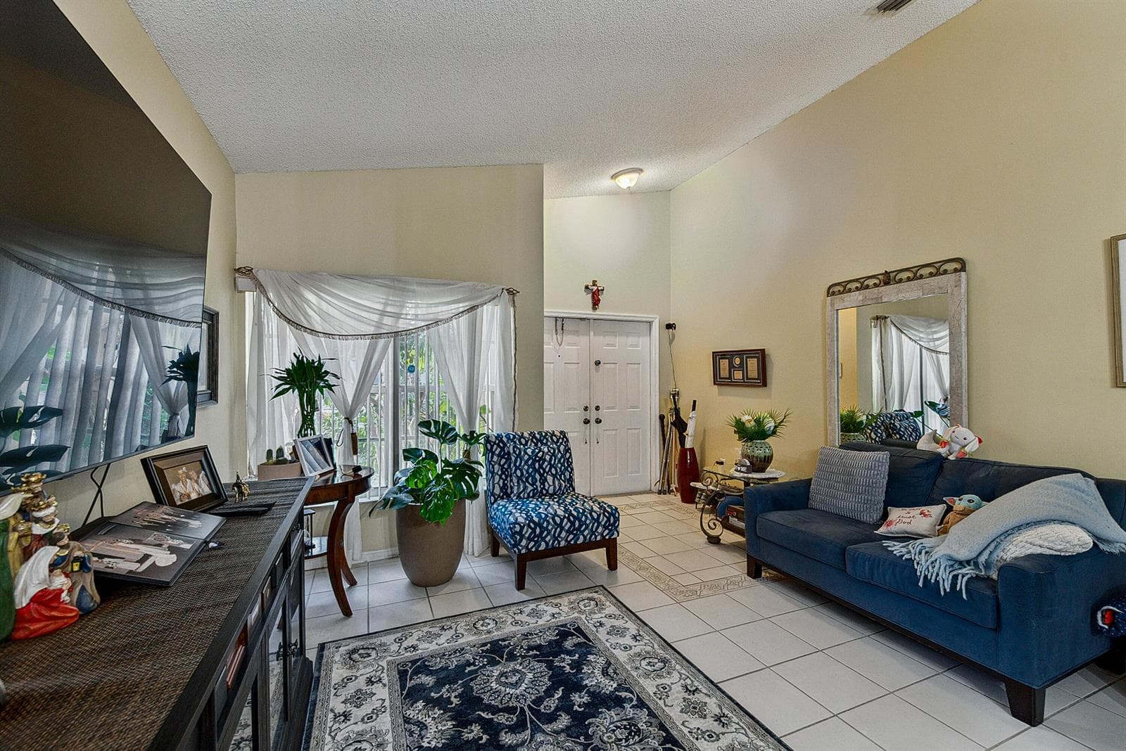 20310 SW 3RD Street, Pembroke Pines FL 33029