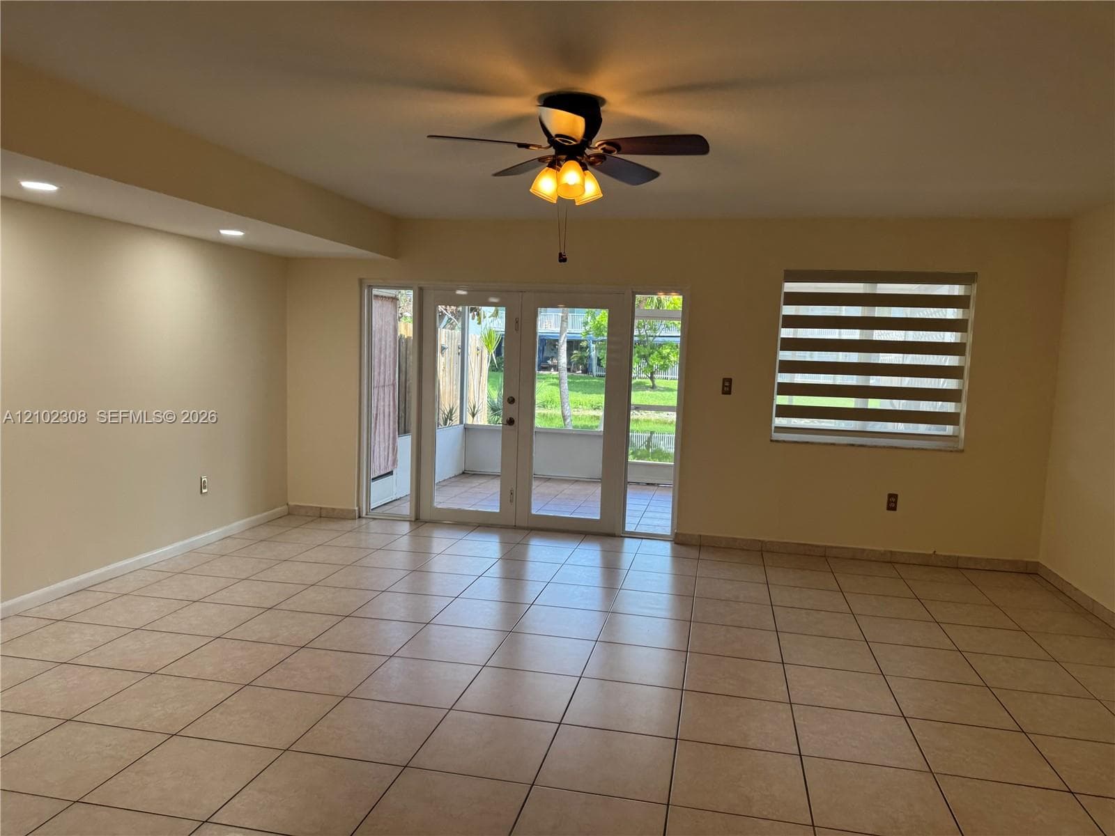 7033 NW 169th St # 7033, Hialeah FL 33015