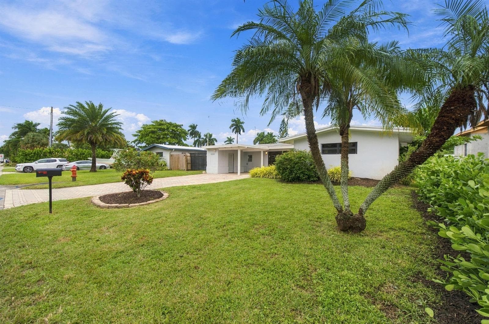 2536 GULFSTREAM Lane, Fort Lauderdale FL 33312