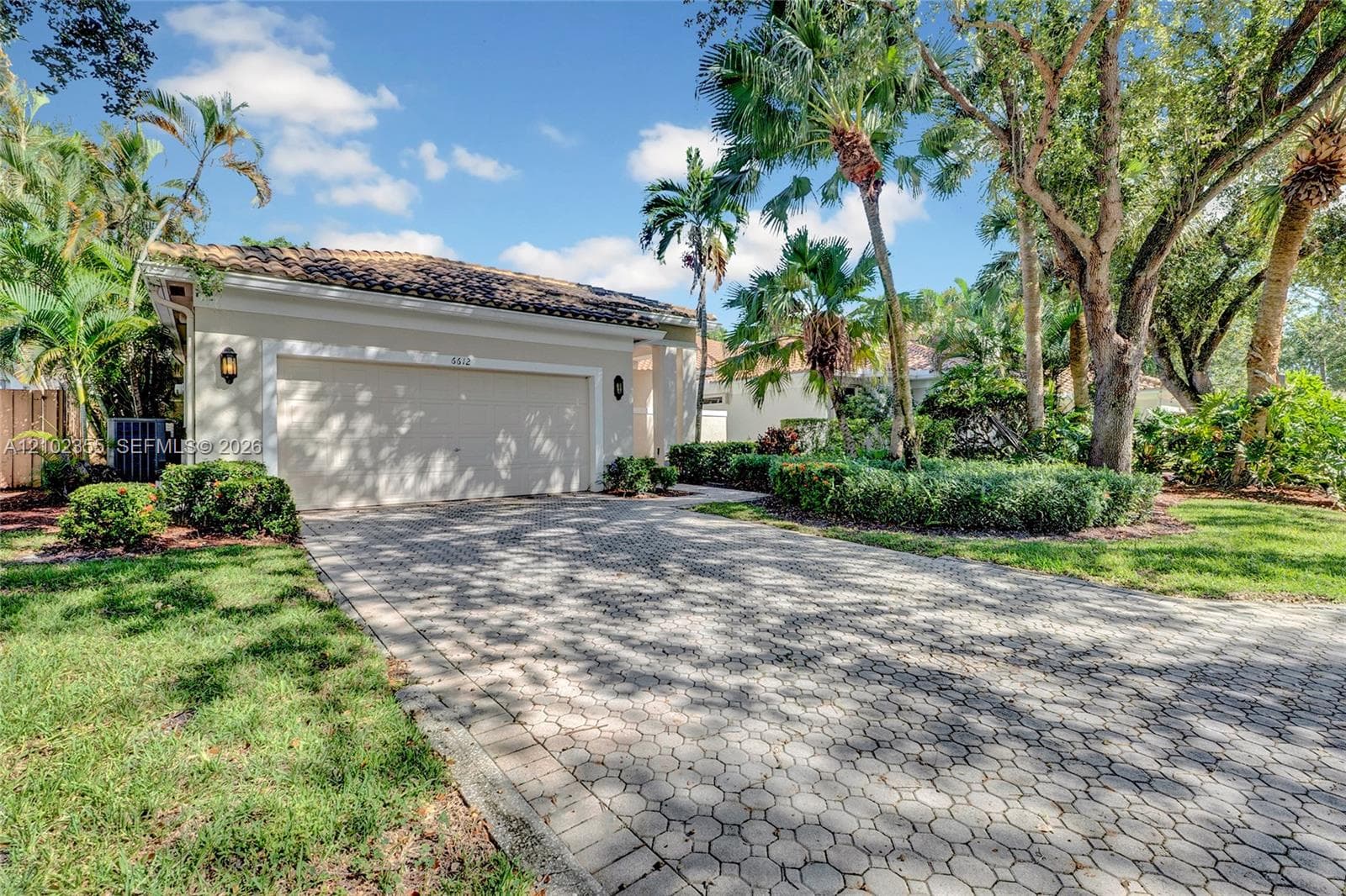 6612 NW 23rd Ter, Boca Raton FL 33496