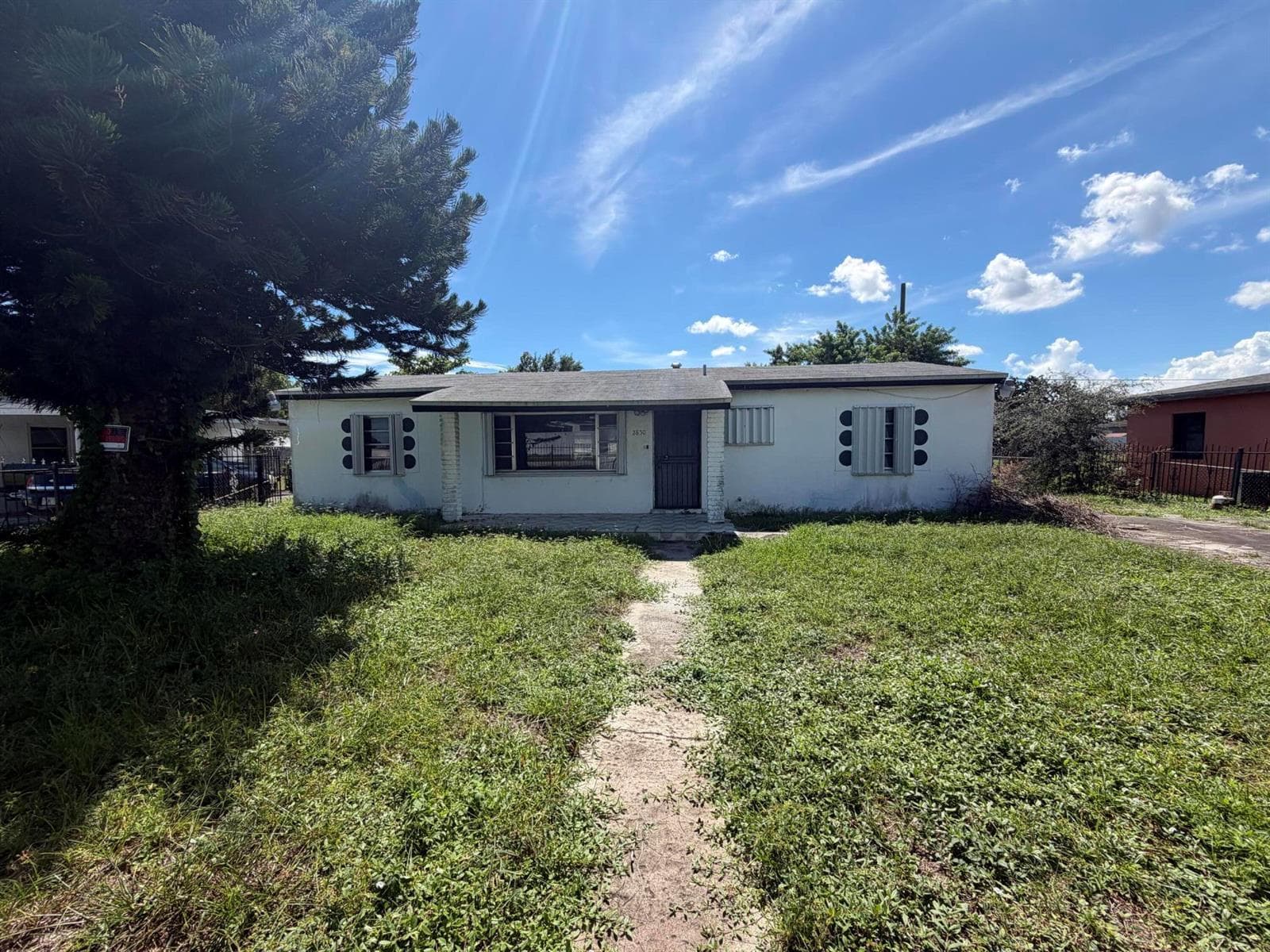 2850 NW 160TH Street, Miami Gardens FL 33054