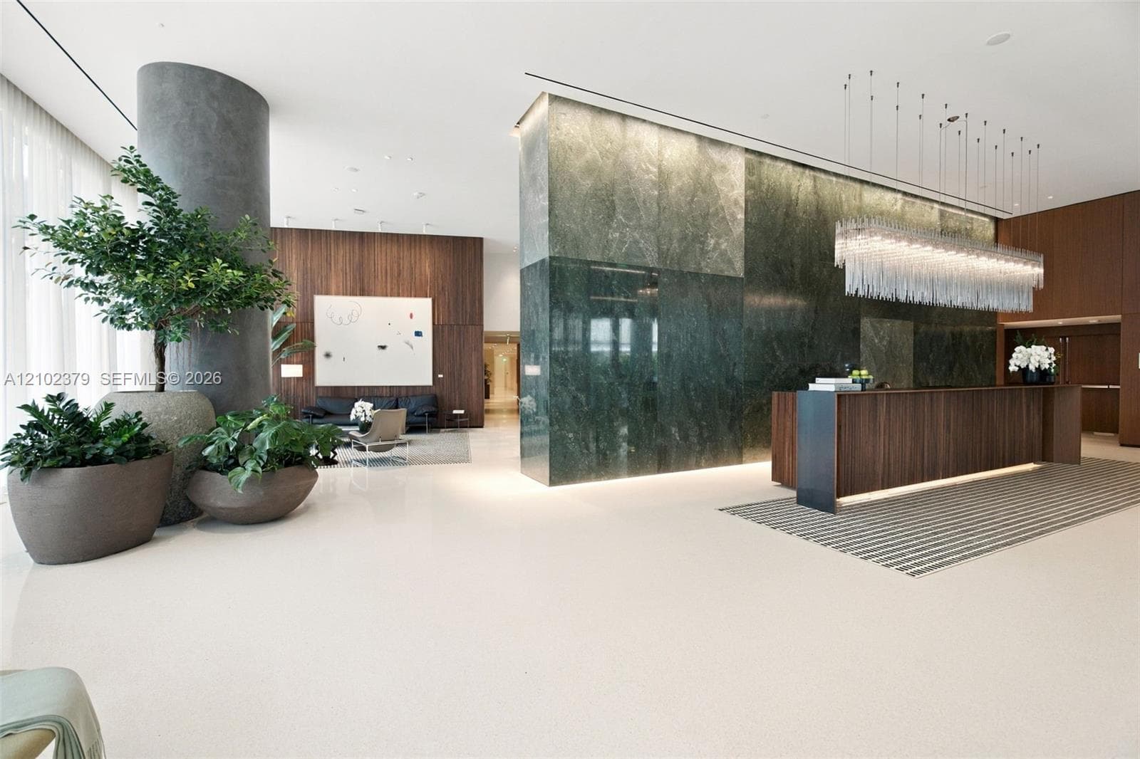 1400 BISCAYNE BLVD # 3803, Miami FL 33132