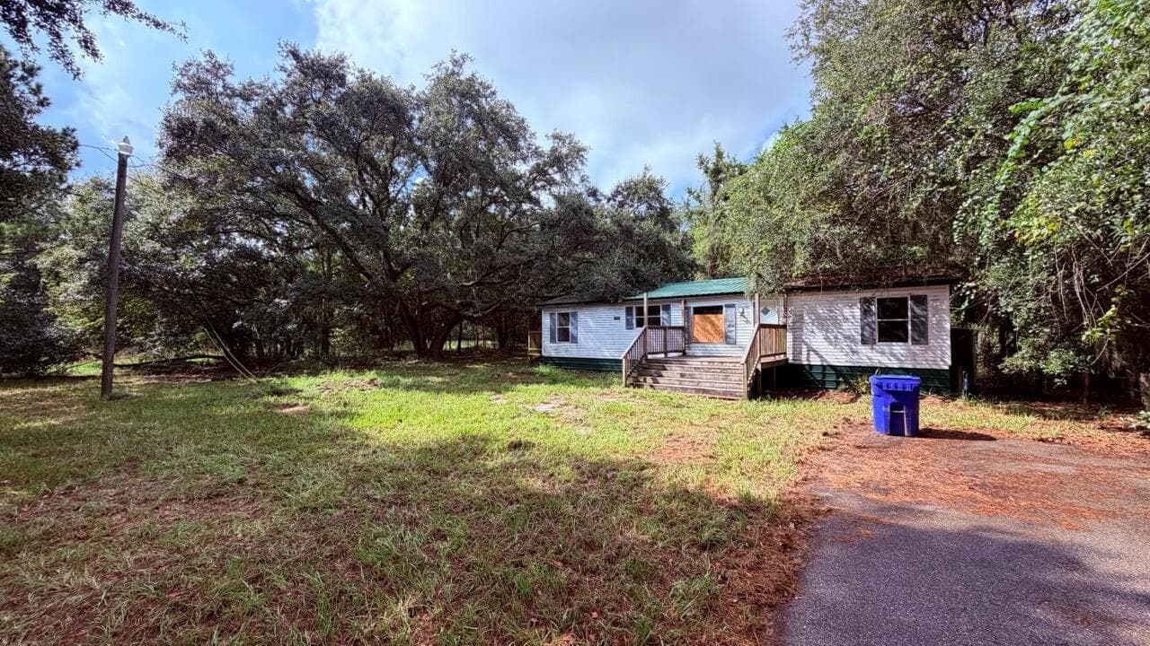 95002 Canoe Lane, FL 32034