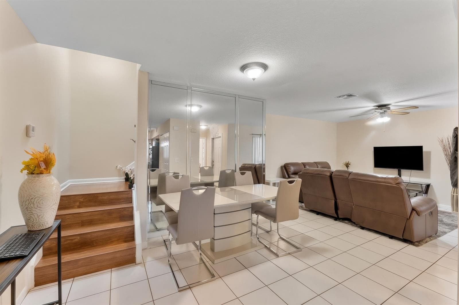 2324 LENA Lane, West Palm Beach FL 33415