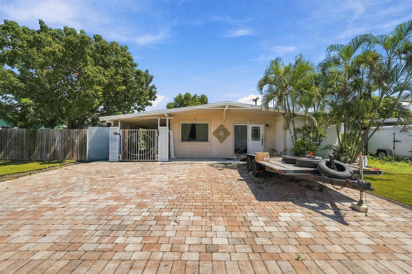 4320 NE 18TH Avenue, Pompano Beach FL 33064