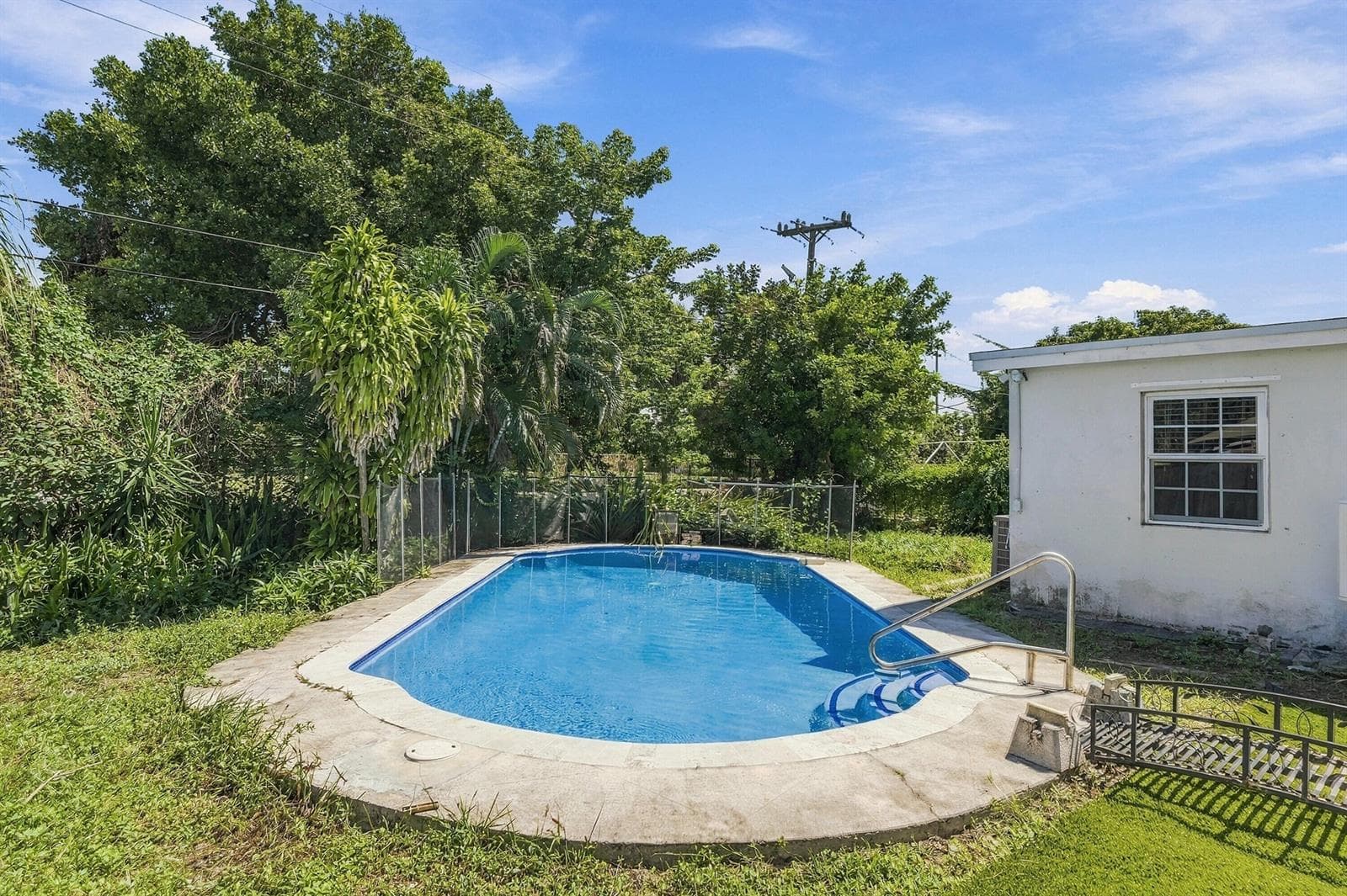 4320 NE 18TH Avenue, Pompano Beach FL 33064