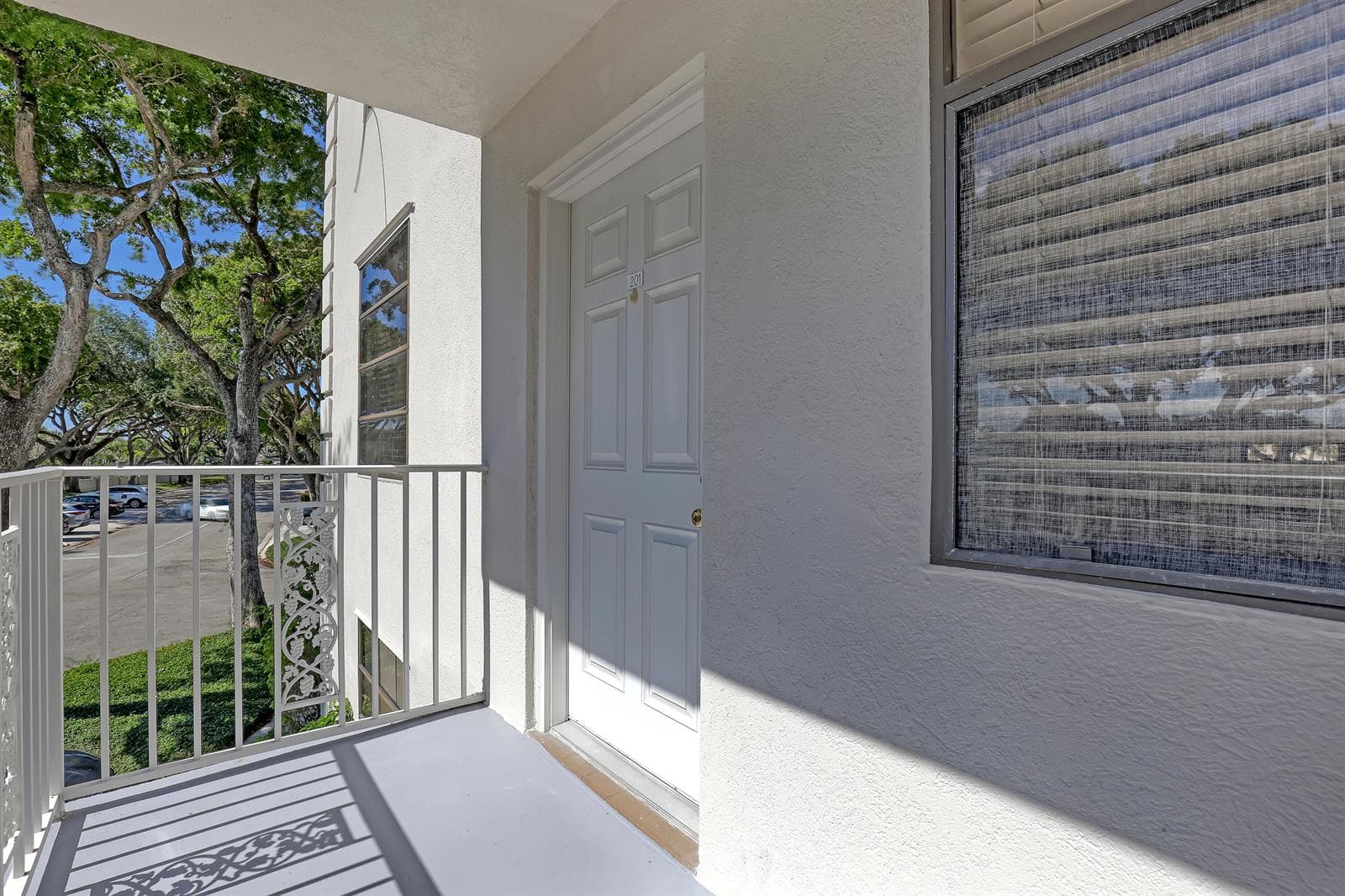 3650 Whitehall Drive # 201, West Palm Beach FL 33401