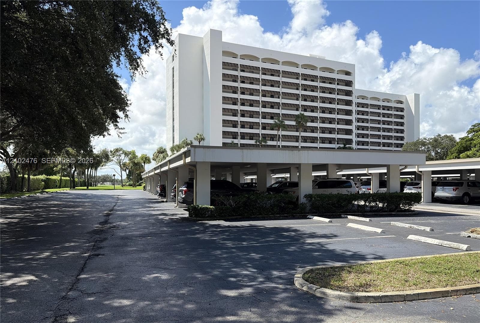 356 Golfview Rd # 305, North Palm Beach FL 33408