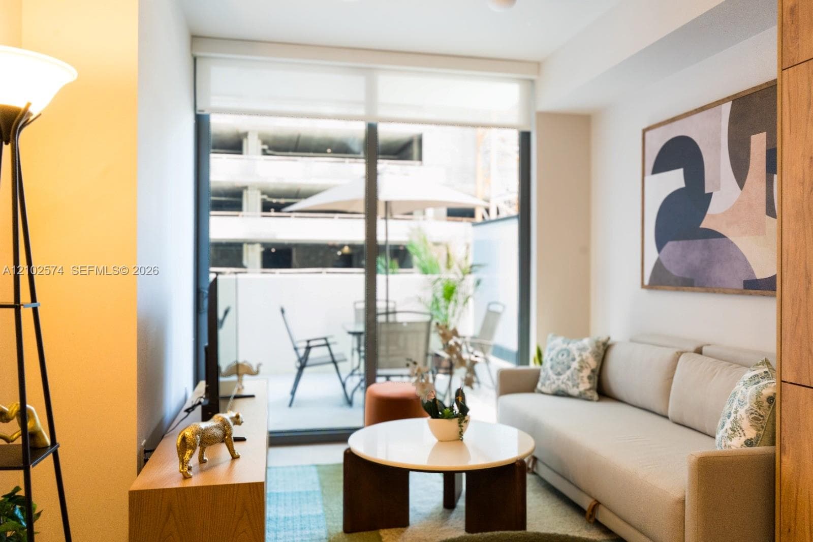 11 NE 6th St # 204, Miami FL 33132