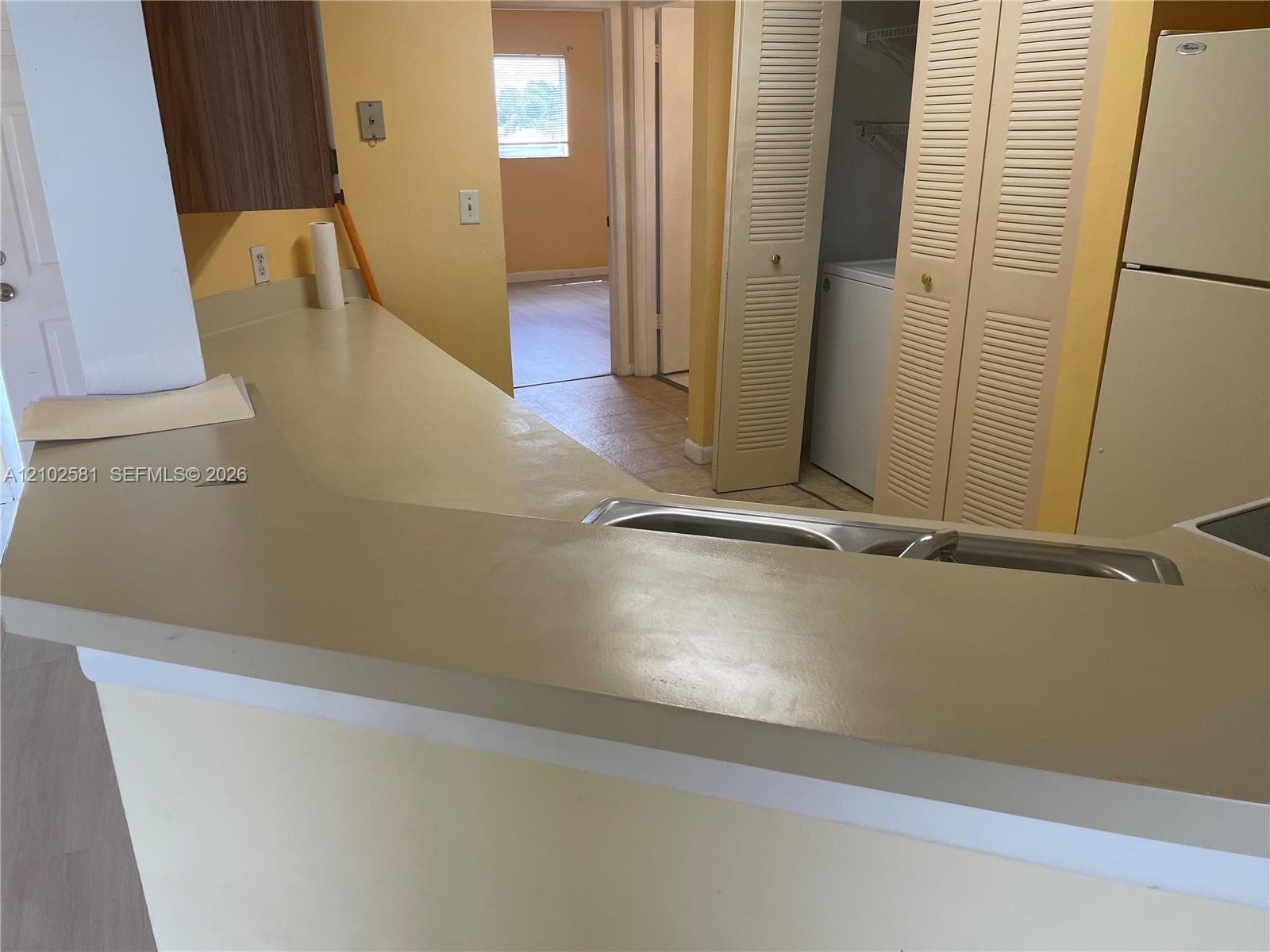 3401 NW 44th St # 201, Oakland Park FL 33309