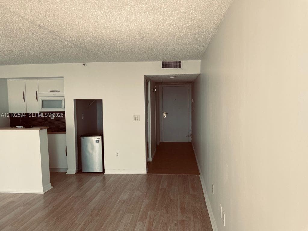 555 NE 15th St # 412, Miami FL 33132